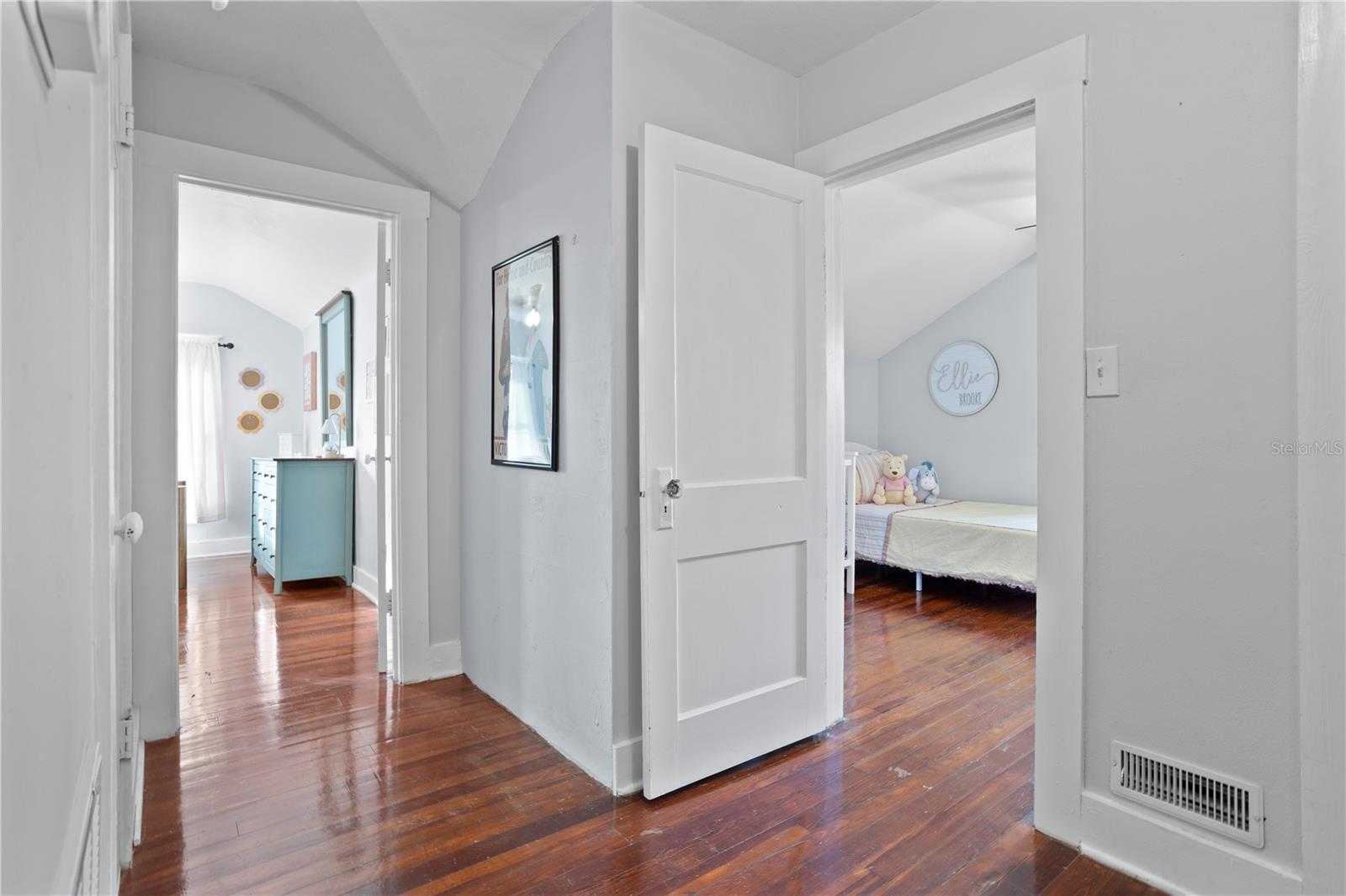 Image 20 of 60 For 517 Main Street