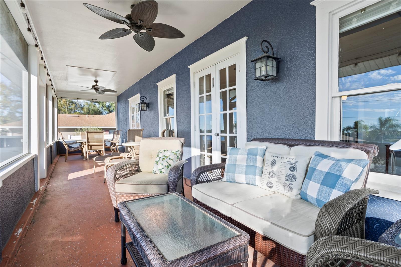 Image 32 of 60 For 517 Main Street