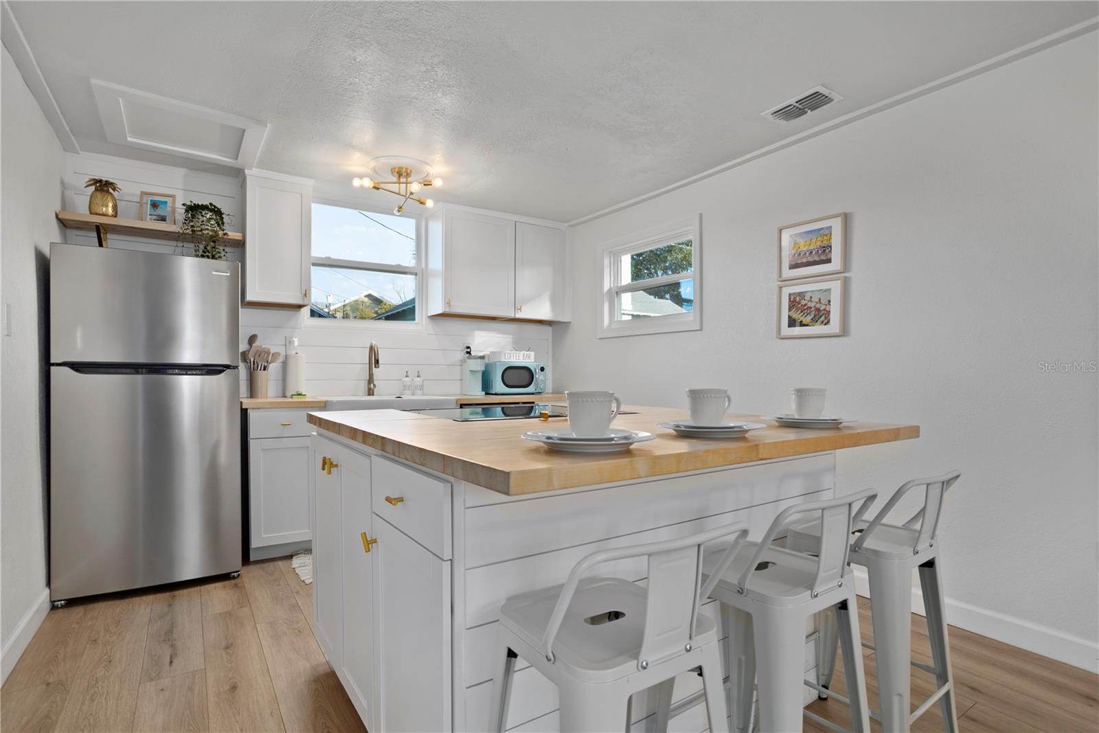 Image 41 of 60 For 517 Main Street