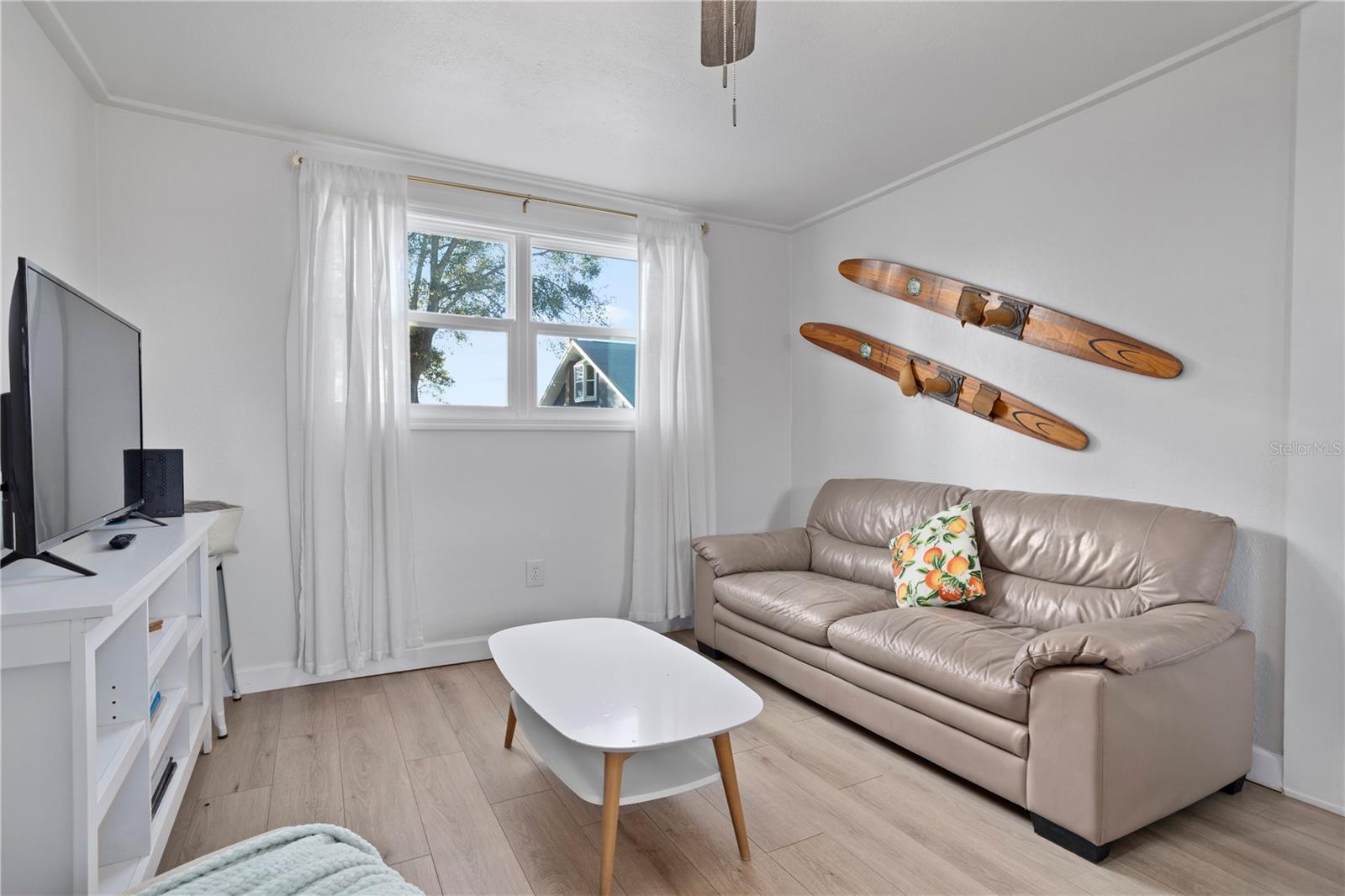 Image 44 of 60 For 517 Main Street