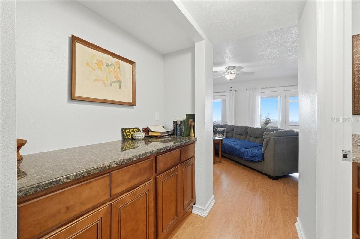 Image 12 of 48 For 2500 21st Street Nw 88