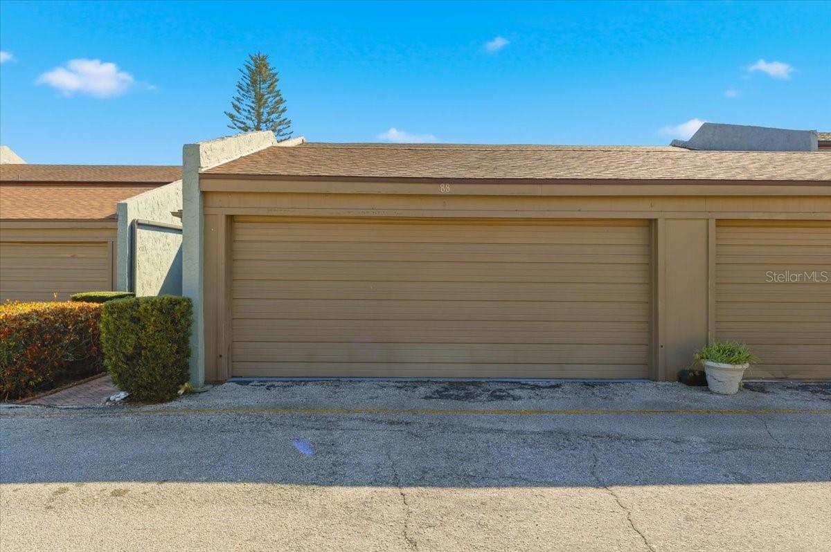 Image 2 of 48 For 2500 21st Street Nw 88