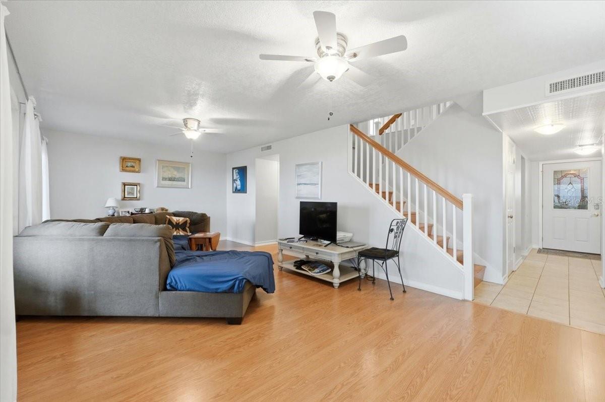 Image 24 of 48 For 2500 21st Street Nw 88