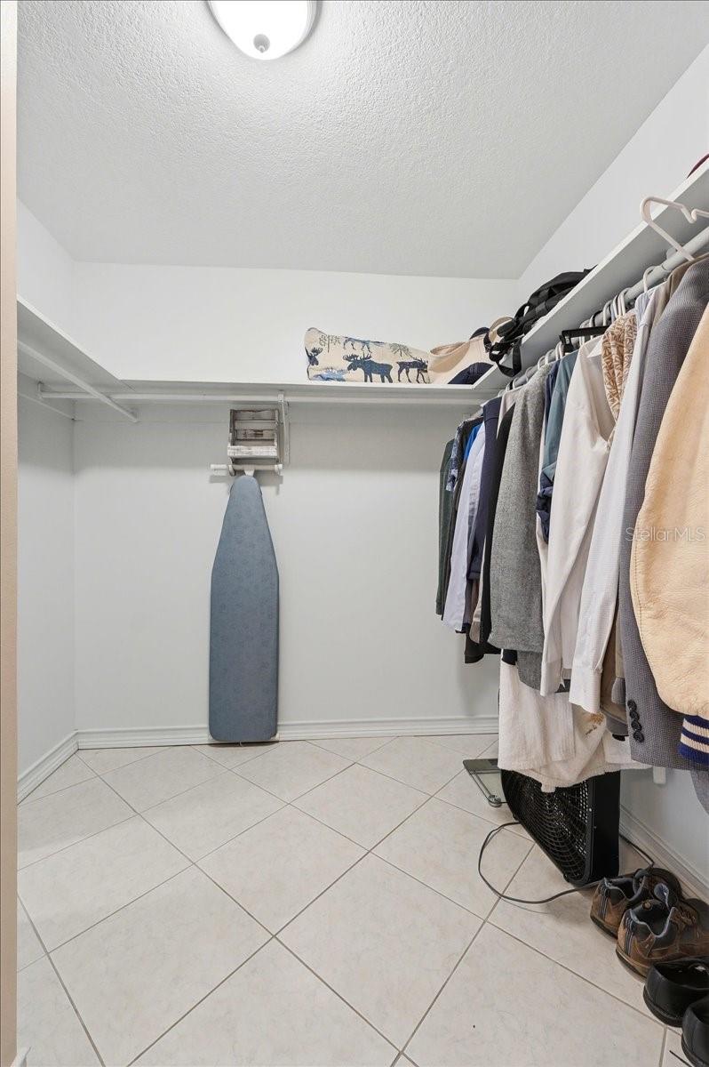 Image 28 of 48 For 2500 21st Street Nw 88