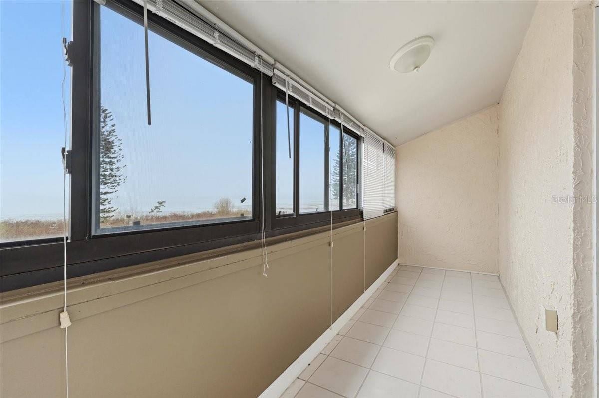 Image 29 of 48 For 2500 21st Street Nw 88