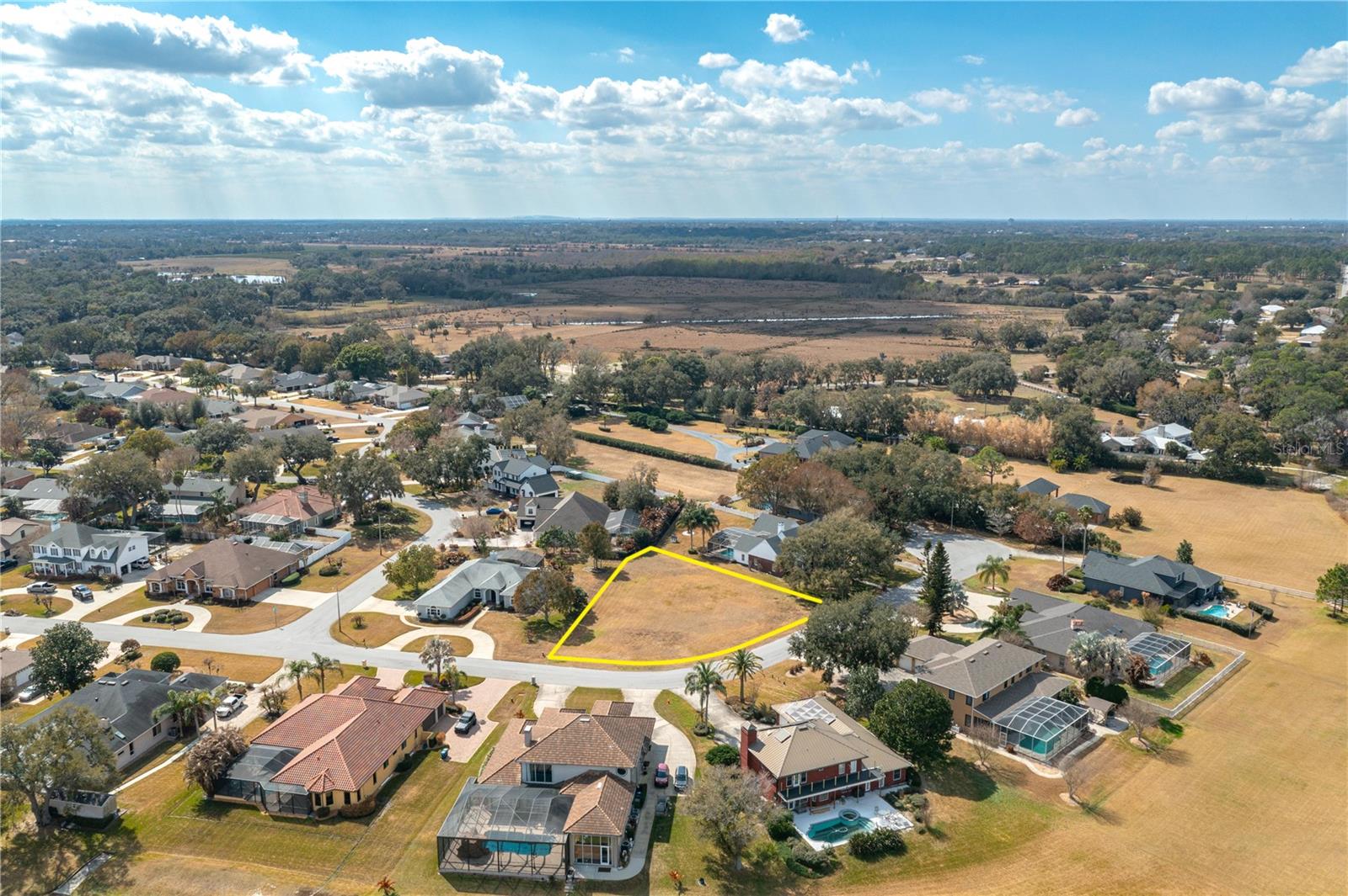 Image 4 of 13 For 332 Hamilton Shore Drive