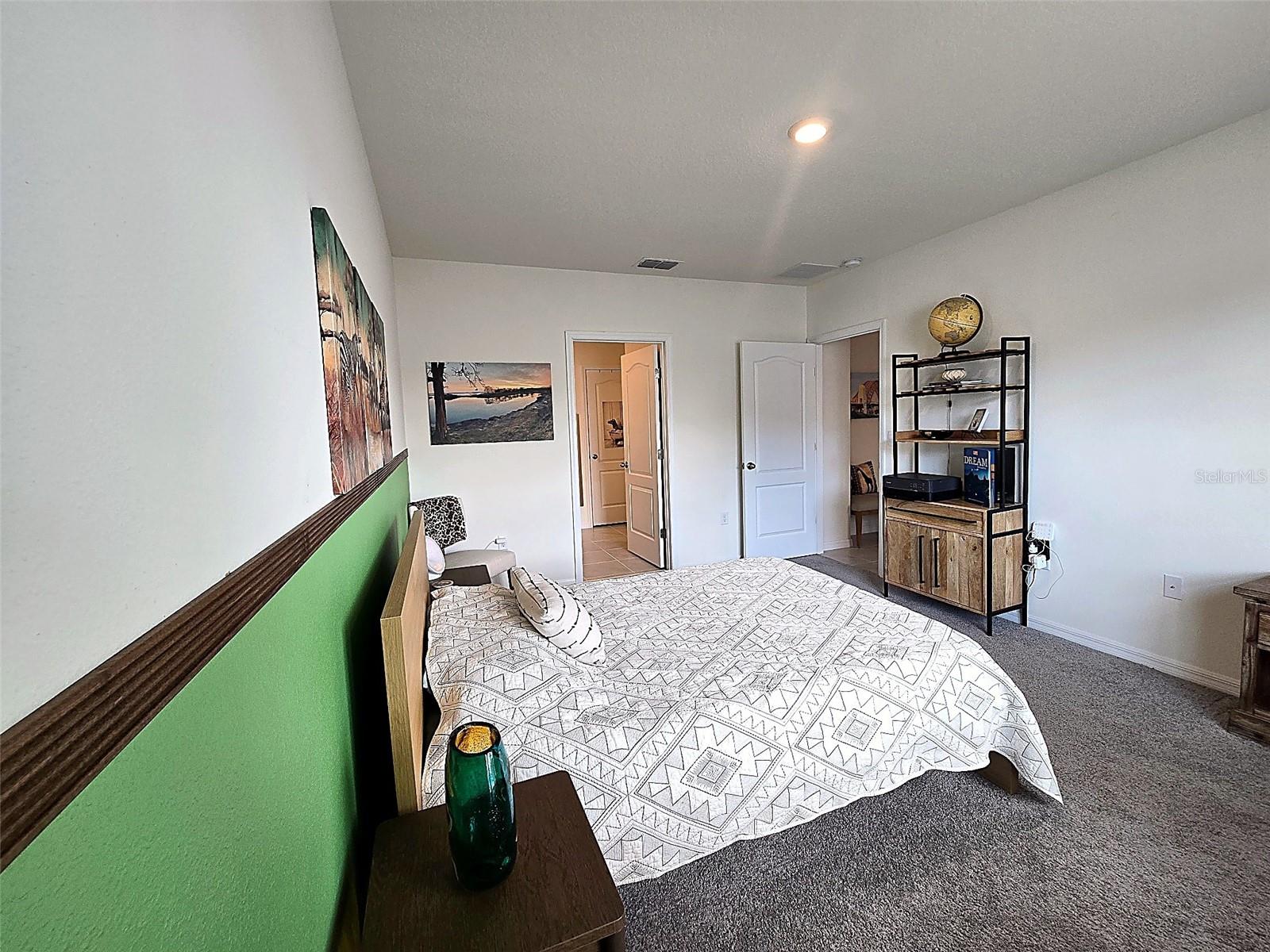 Image 29 of 64 For 3840 Diving Dove Lane