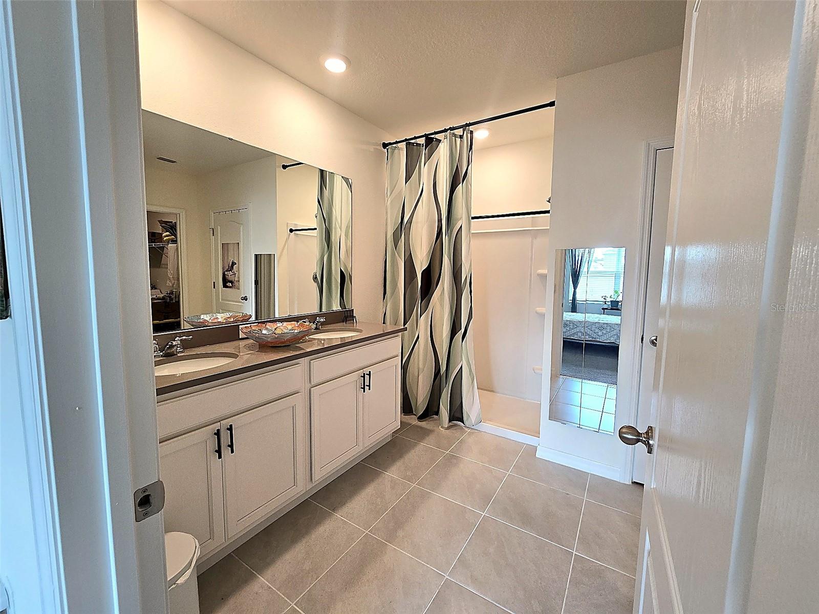 Image 36 of 64 For 3840 Diving Dove Lane