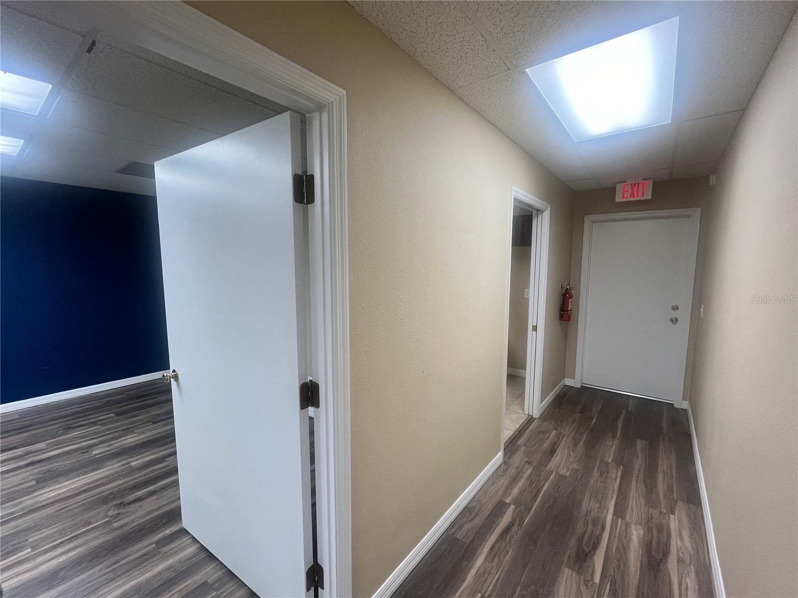 Image 24 of 37 For 141 Central Avenue 350