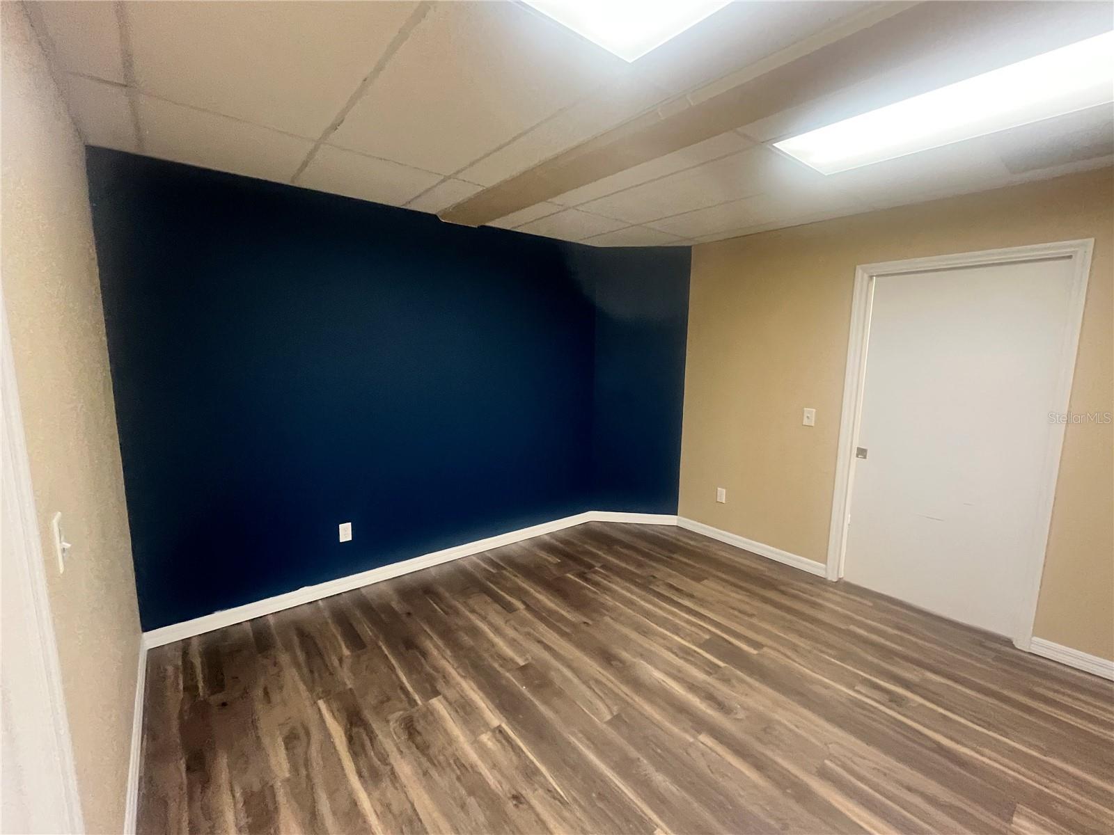 Image 35 of 37 For 141 Central Avenue 350