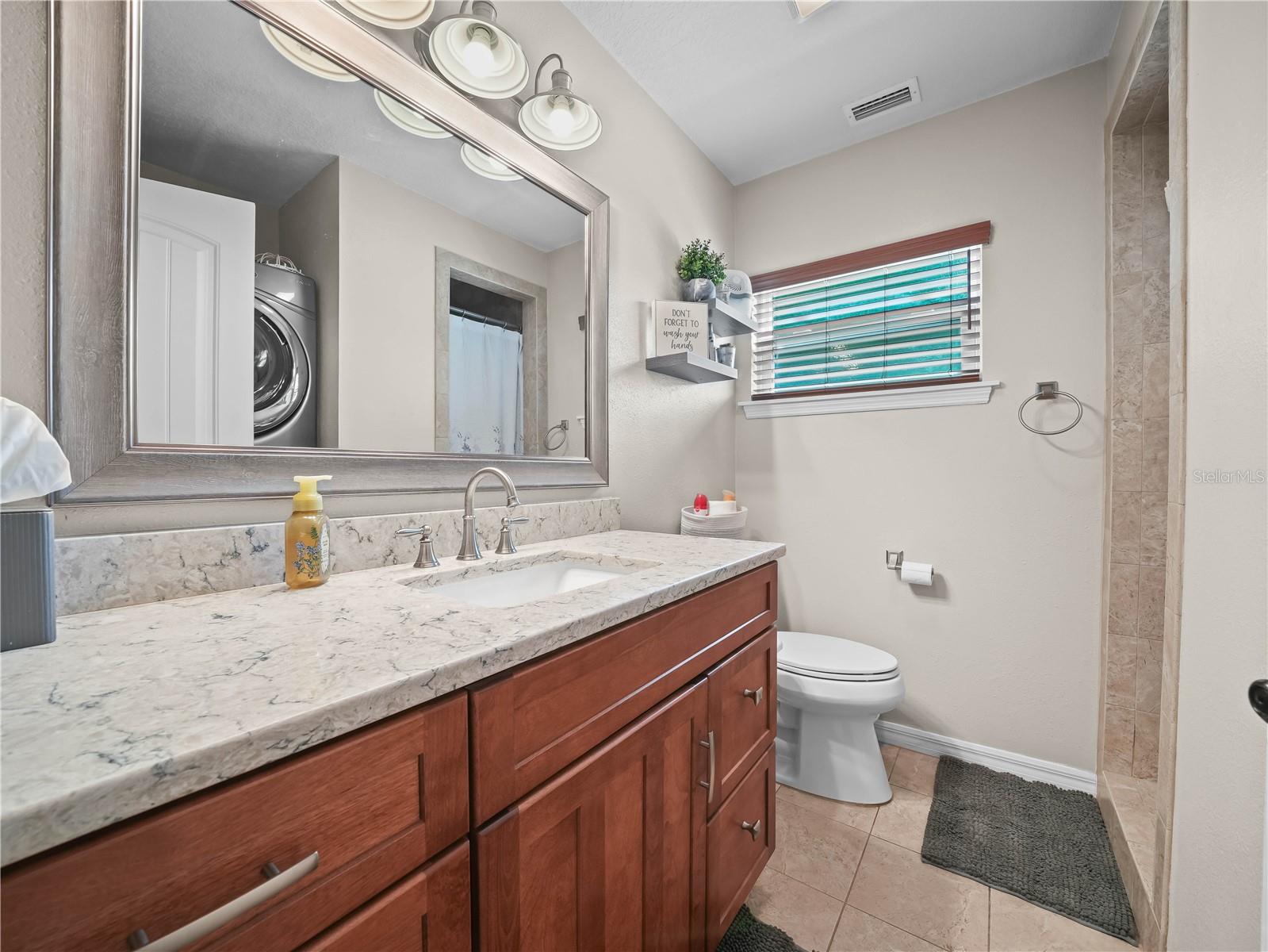 Listing photo id 29 for 1055 Sunset Trail