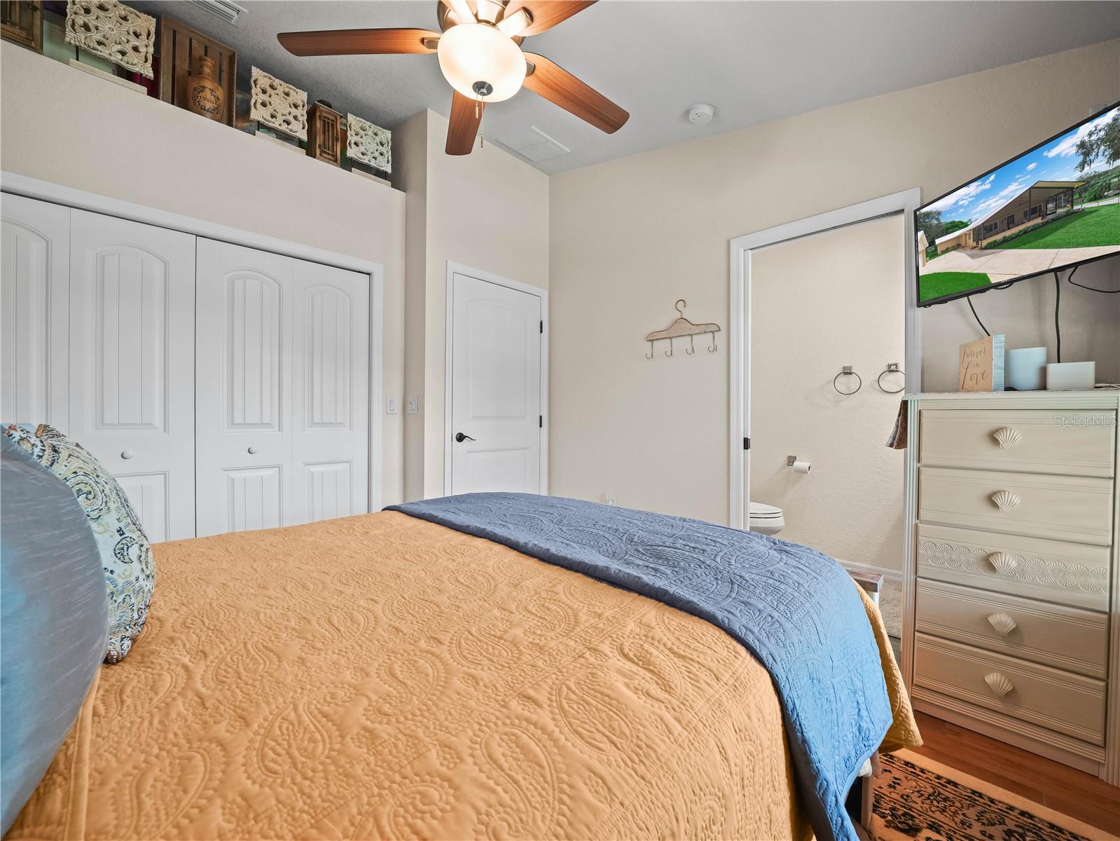 Listing photo id 31 for 1055 Sunset Trail