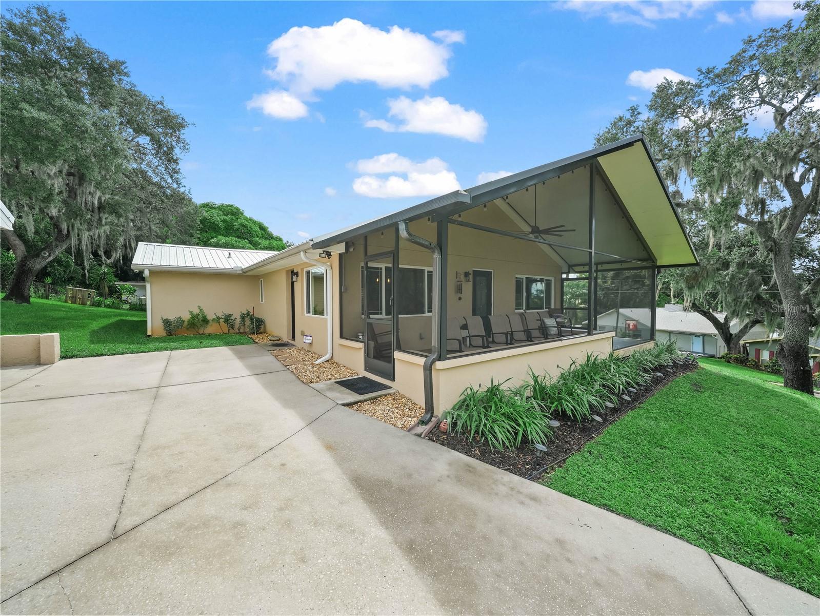 Listing photo id 44 for 1055 Sunset Trail