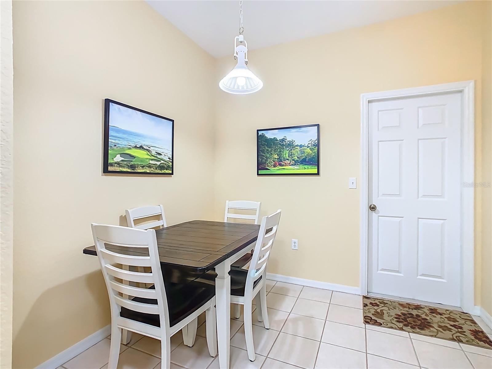 Image 12 of 61 For 47 Enclave Drive