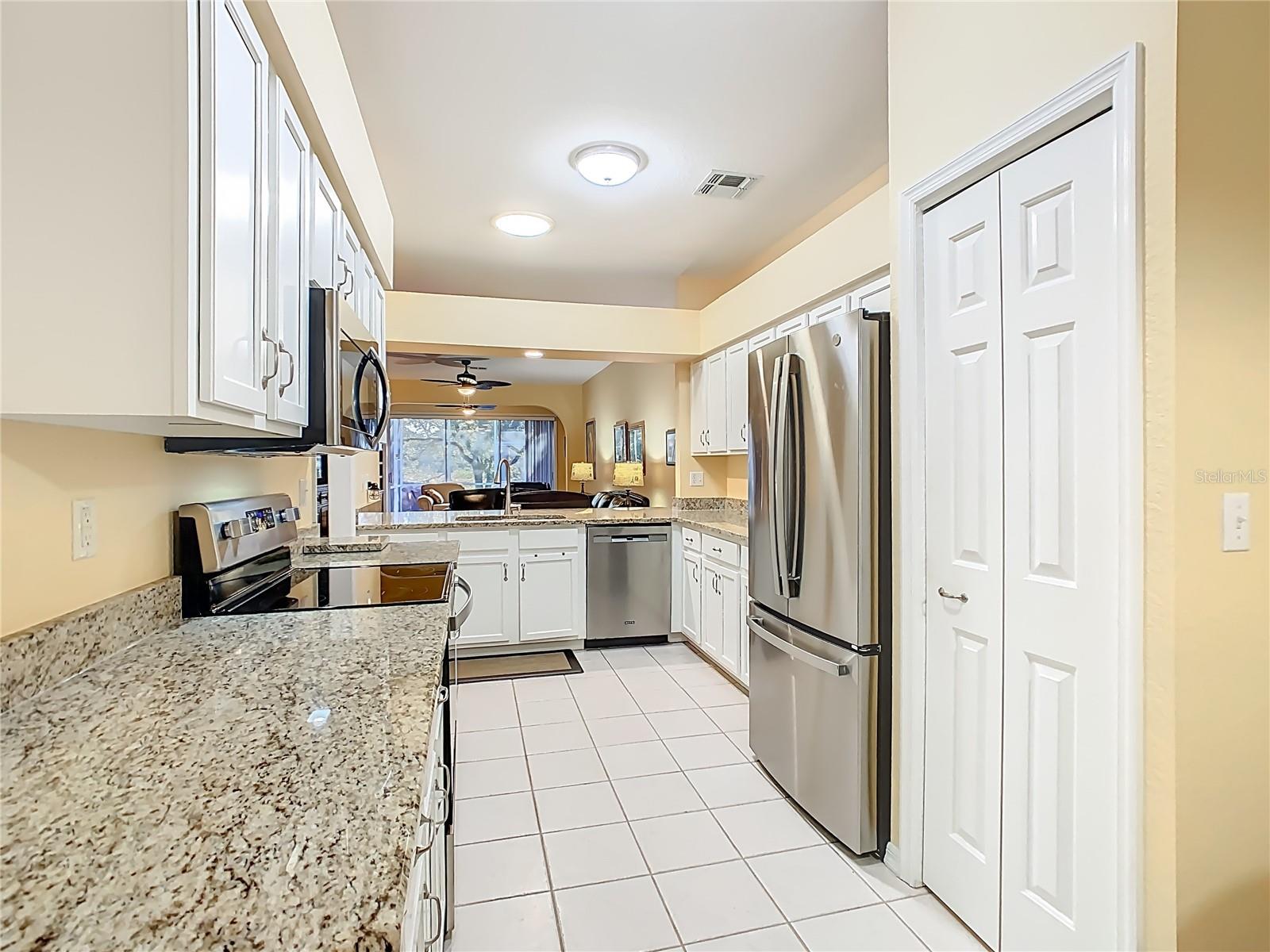 Image 13 of 61 For 47 Enclave Drive