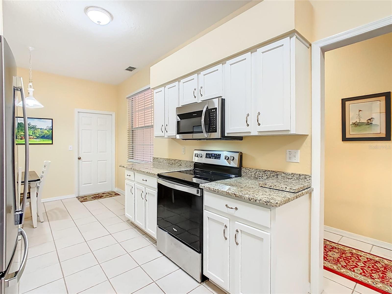 Image 16 of 61 For 47 Enclave Drive