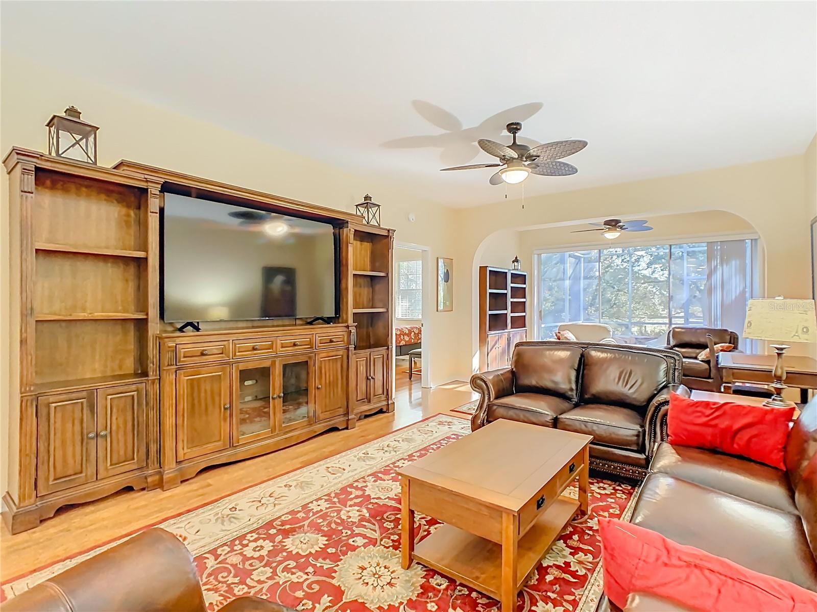 Image 20 of 61 For 47 Enclave Drive