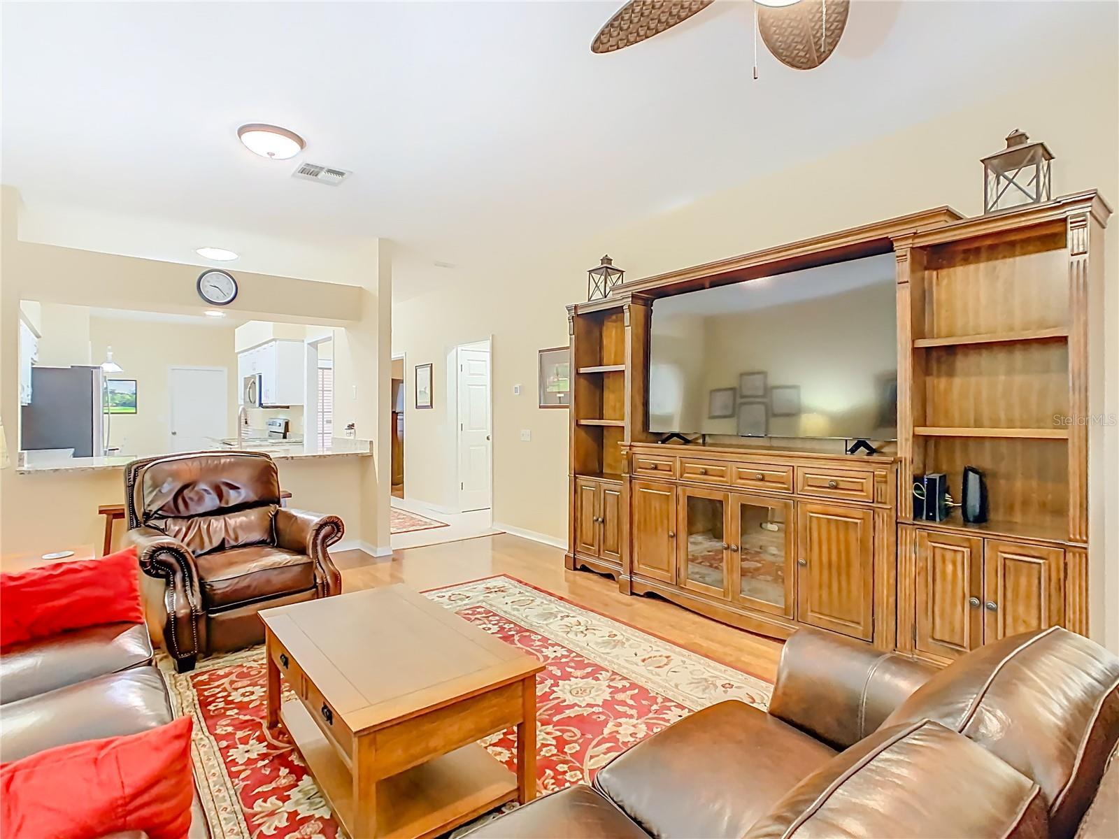 Image 22 of 61 For 47 Enclave Drive