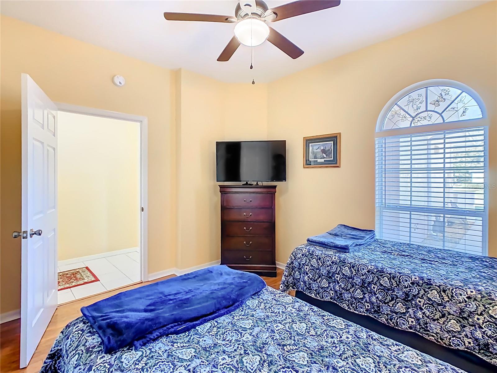 Image 35 of 61 For 47 Enclave Drive