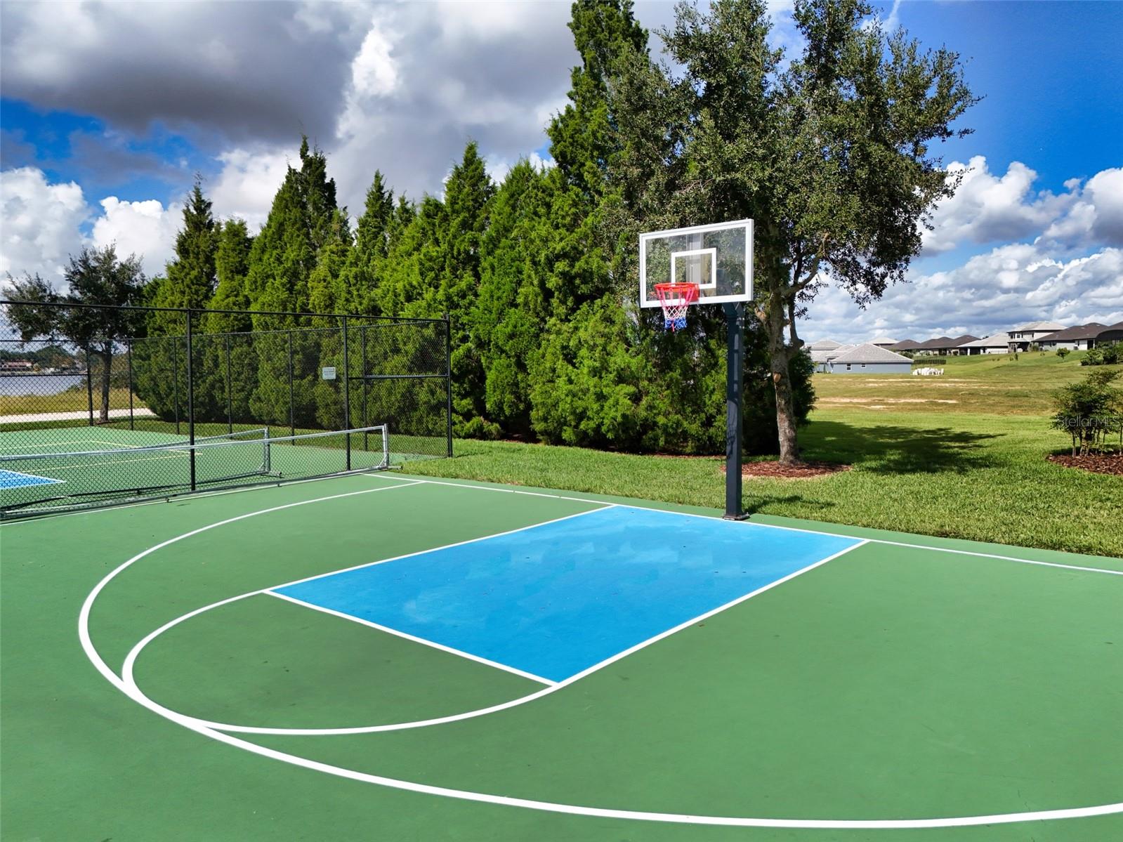 Image 13 of 96 For 4898 Belle Vue Breeze Loop