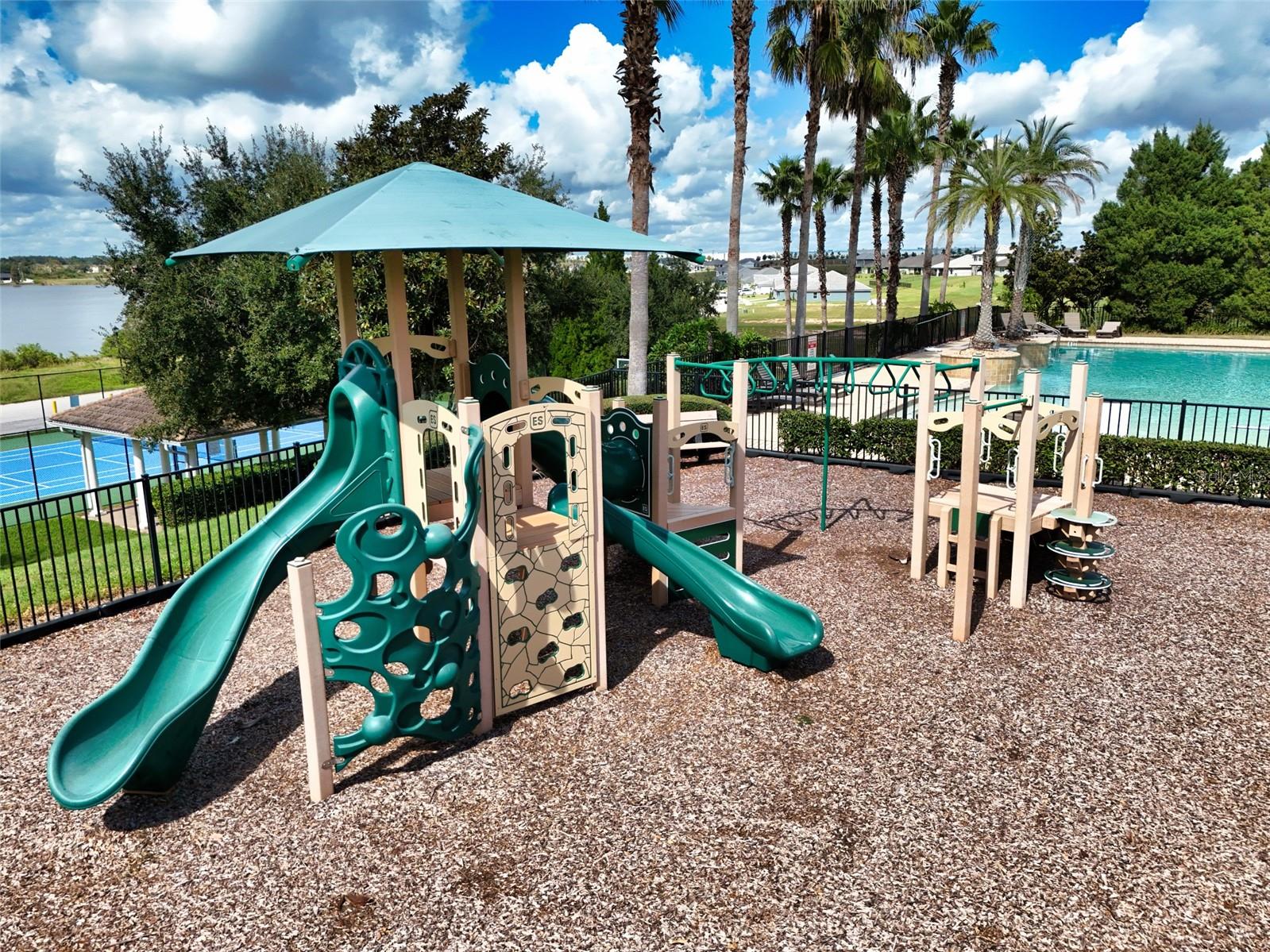 Image 14 of 96 For 4898 Belle Vue Breeze Loop