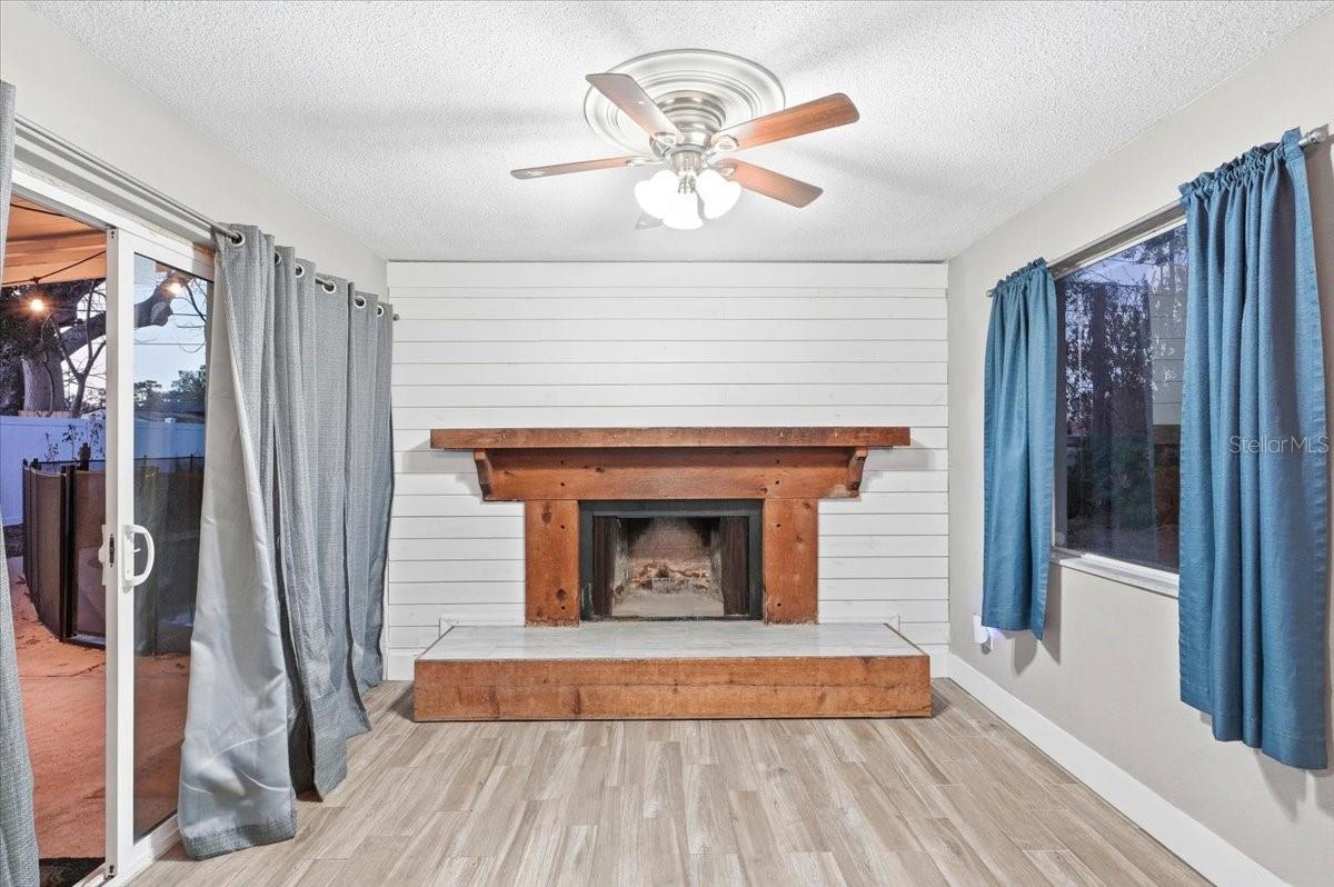 Image 34 of 46 For 5927 Forest Grove Boulevard