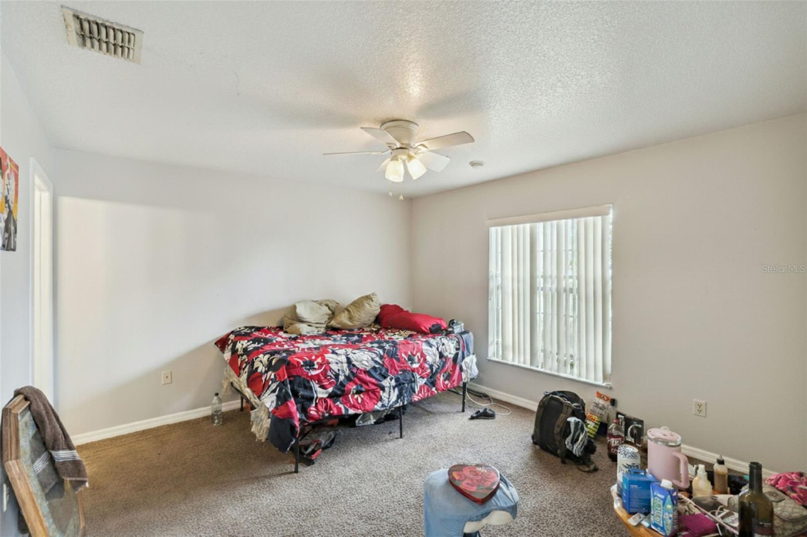 Image 27 of 37 For 303 Azincourt Lane A & B