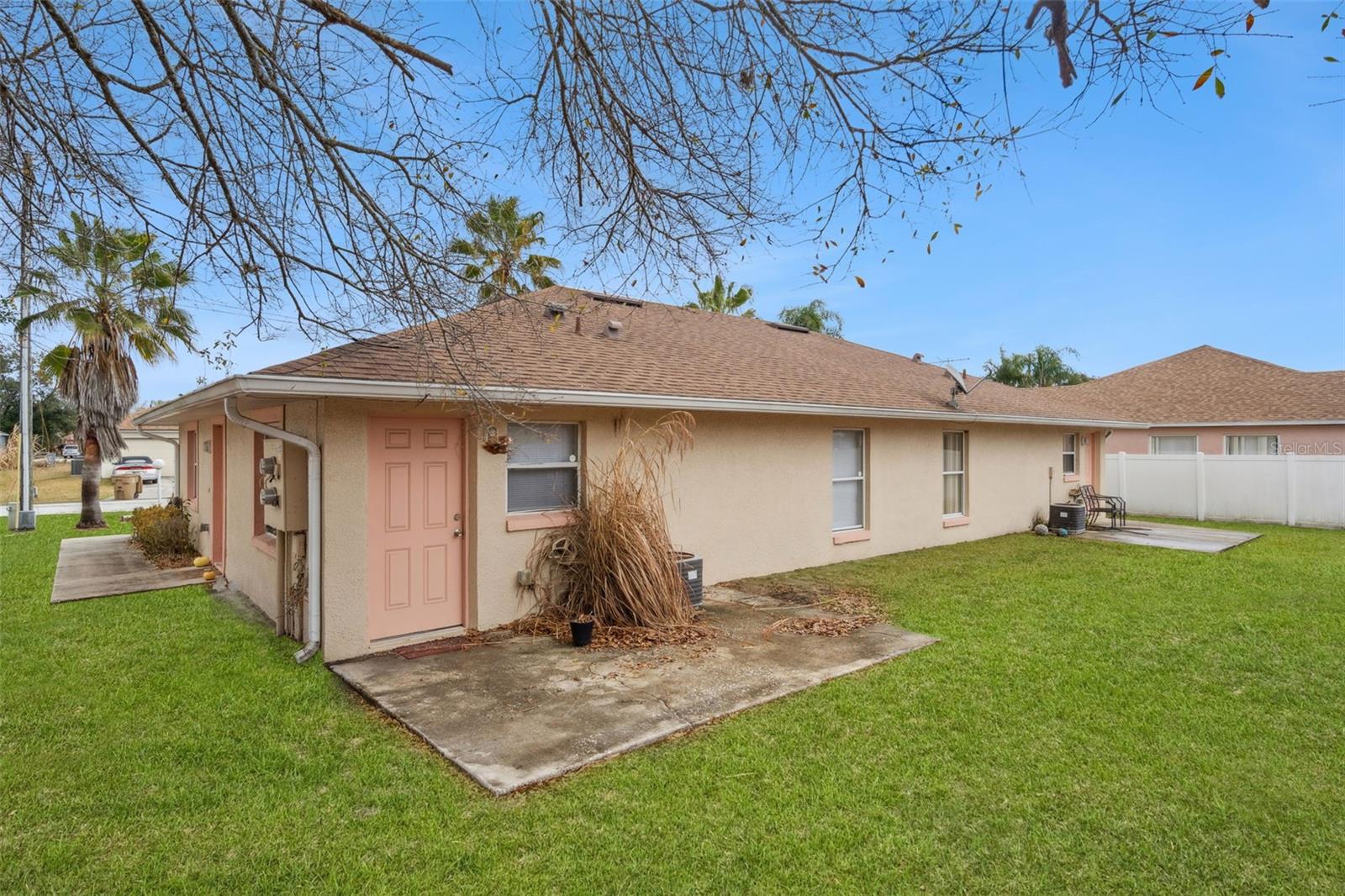 Image 31 of 37 For 303 Azincourt Lane A & B