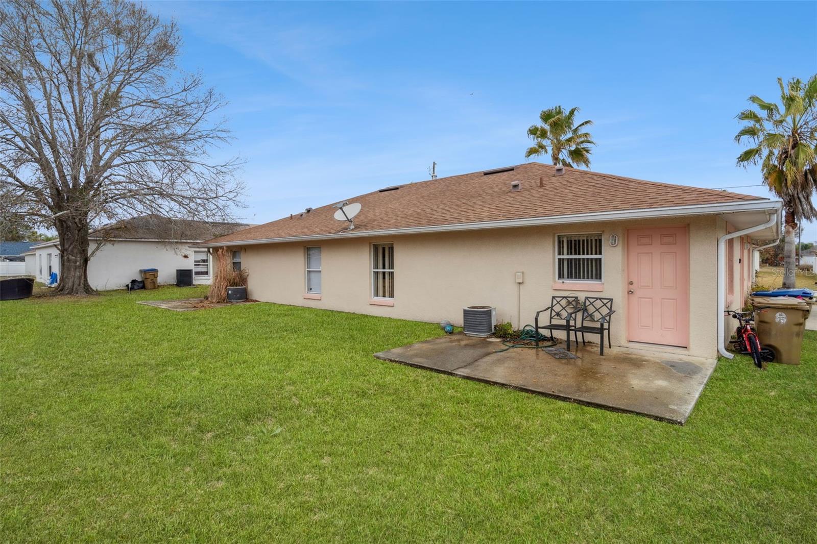 Image 32 of 37 For 303 Azincourt Lane A & B