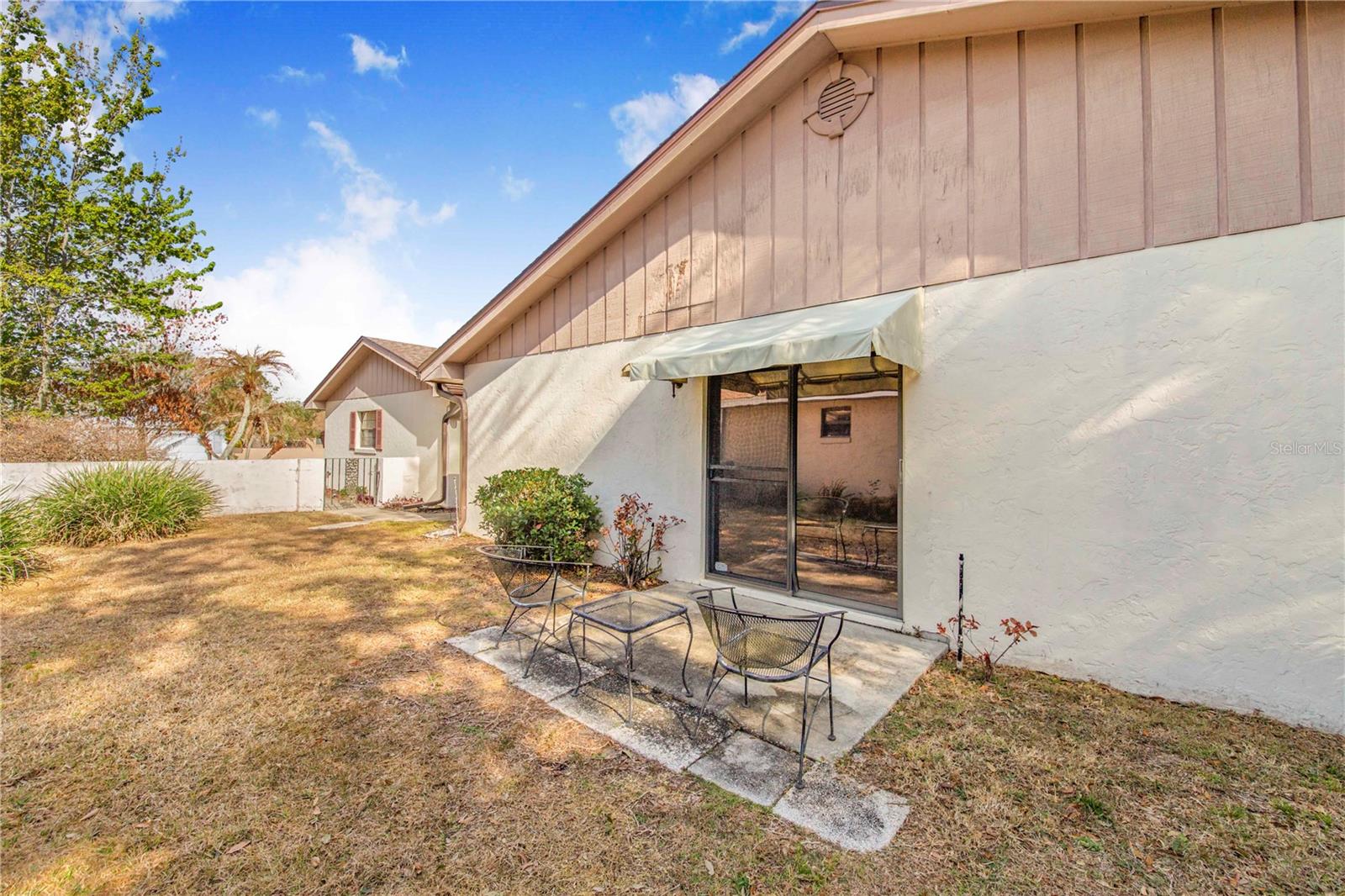 Image 27 of 50 For 459 Pinehurst Court