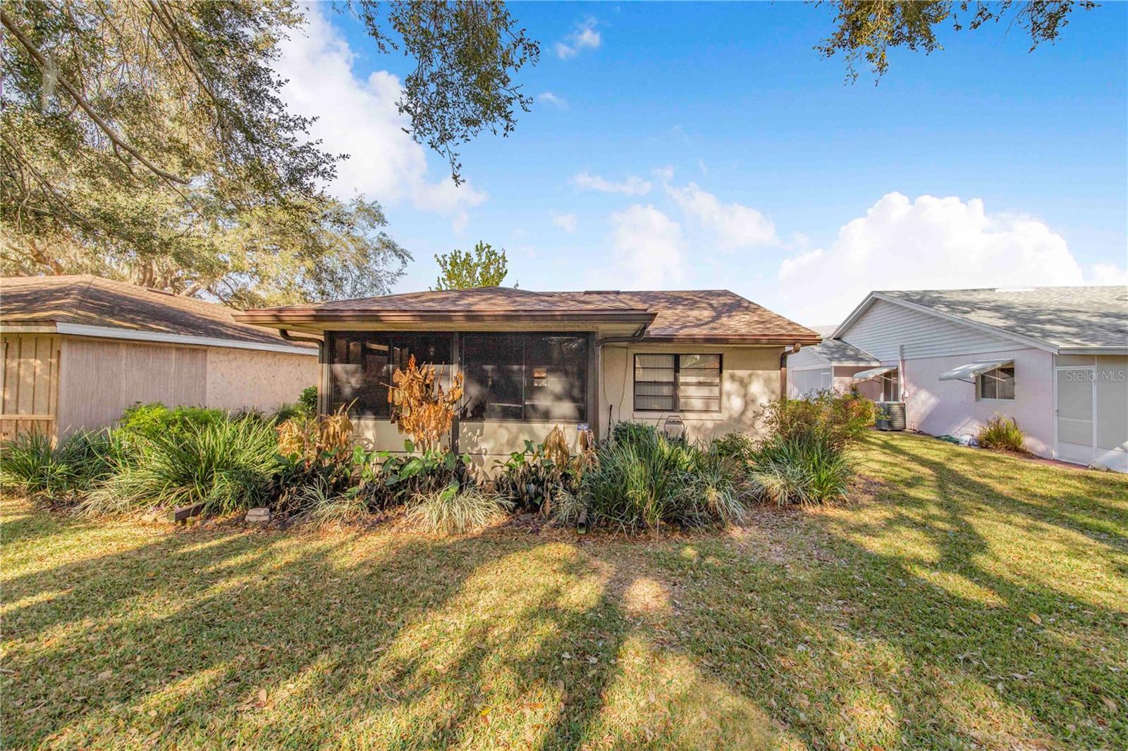 Image 29 of 50 For 459 Pinehurst Court