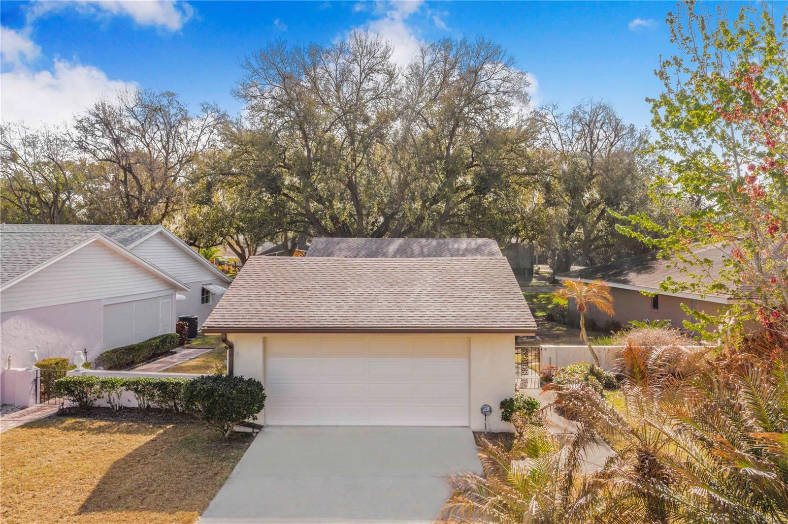 Image 32 of 50 For 459 Pinehurst Court