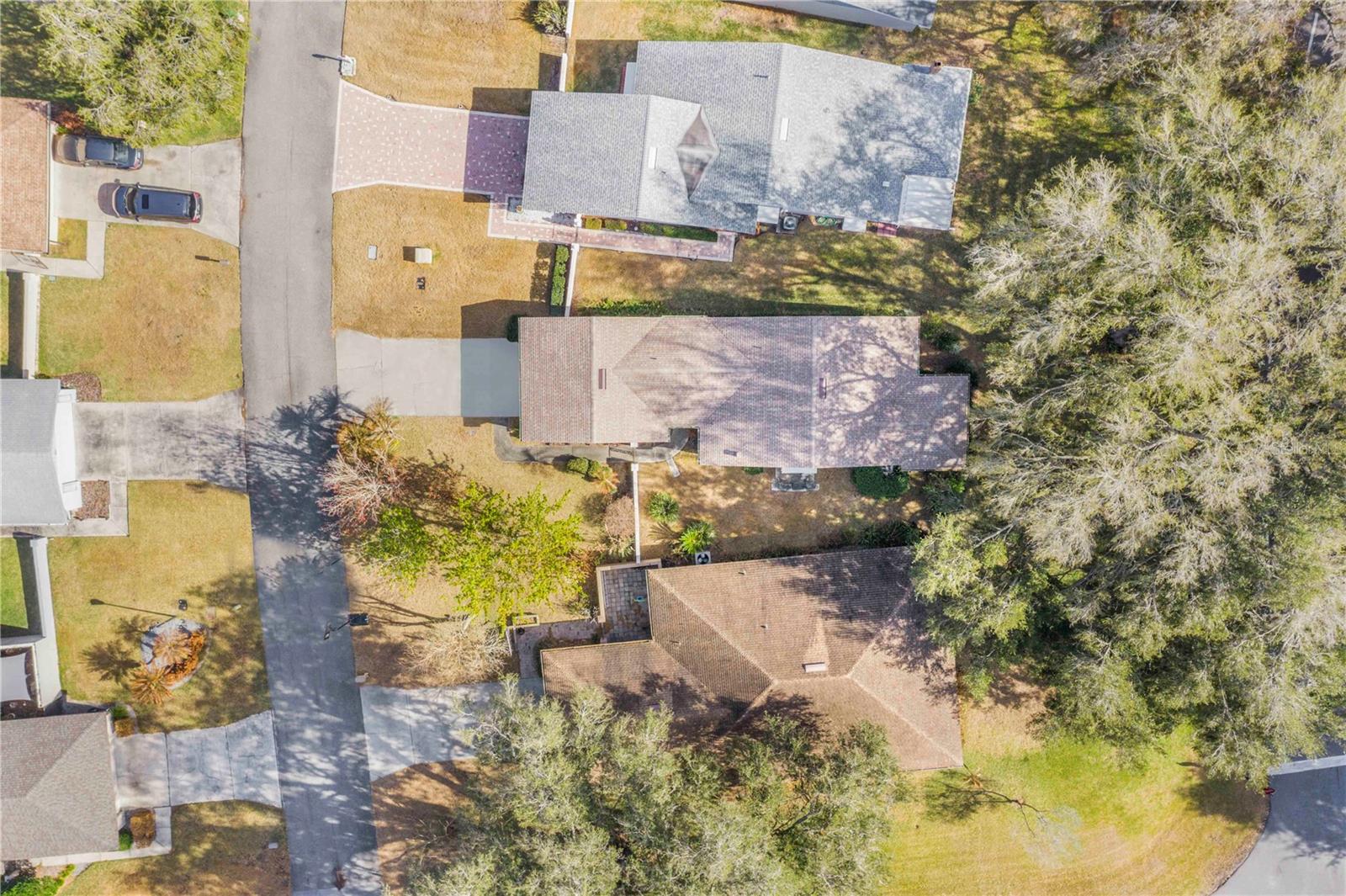 Image 33 of 50 For 459 Pinehurst Court