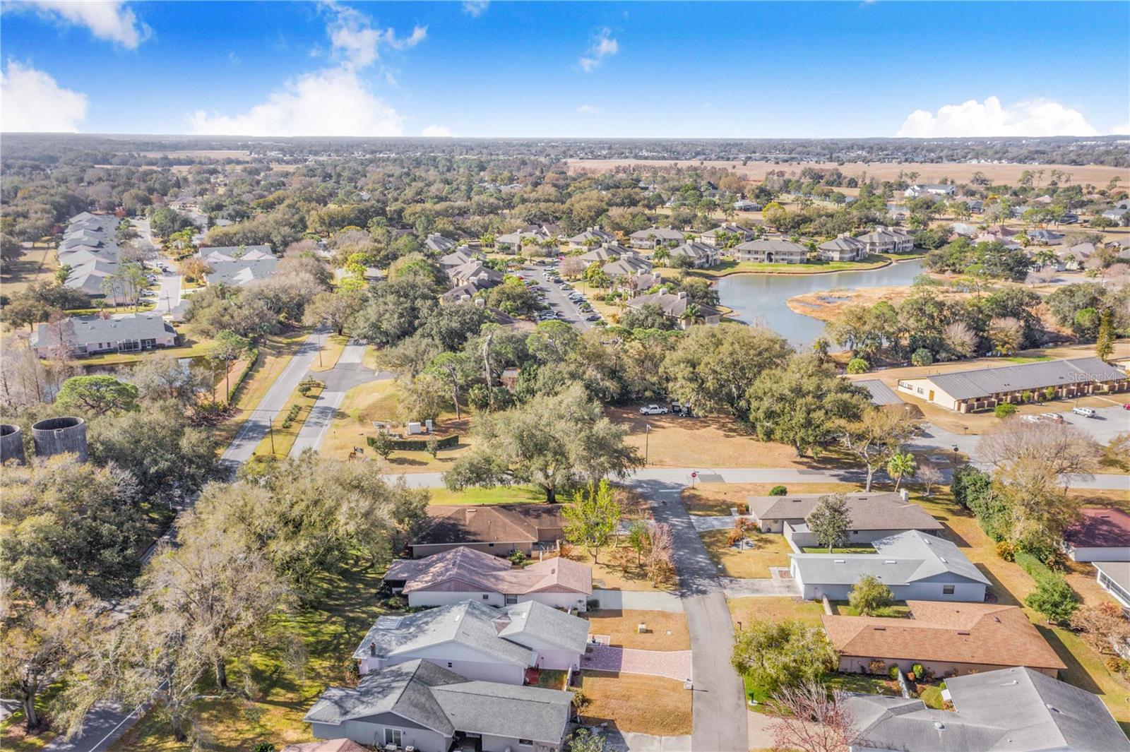 Image 37 of 50 For 459 Pinehurst Court