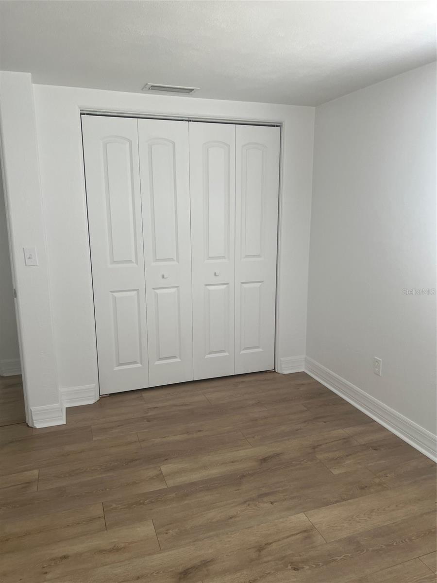 Image 14 of 20 For 255 Pomelo Street