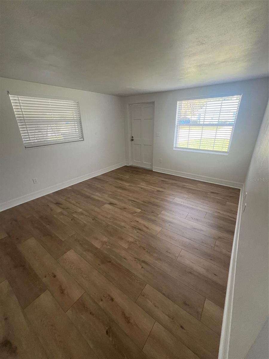 Image 6 of 20 For 255 Pomelo Street