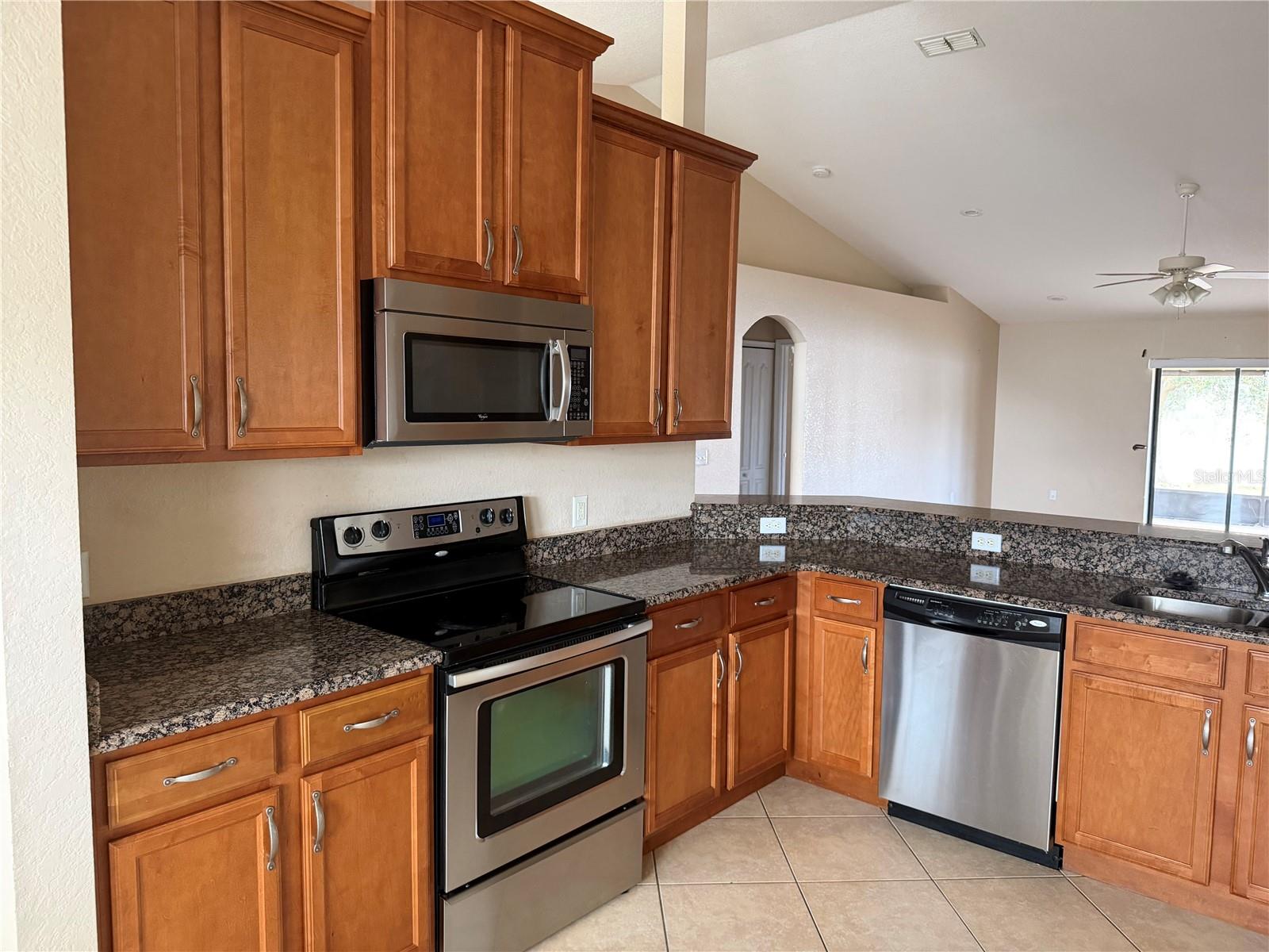 Image 10 of 23 For 760 Auburn Preserve Boulevard