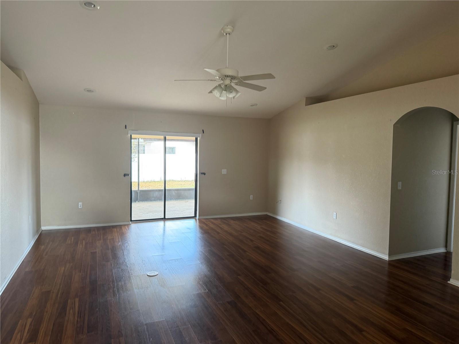 Image 8 of 23 For 760 Auburn Preserve Boulevard