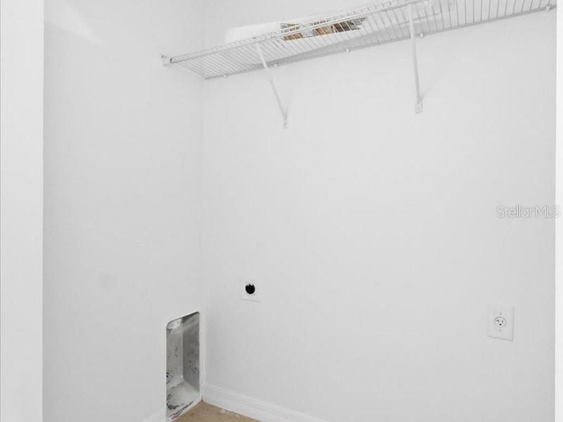 Image 19 of 27 For 3740 Woodbury Hill Loop