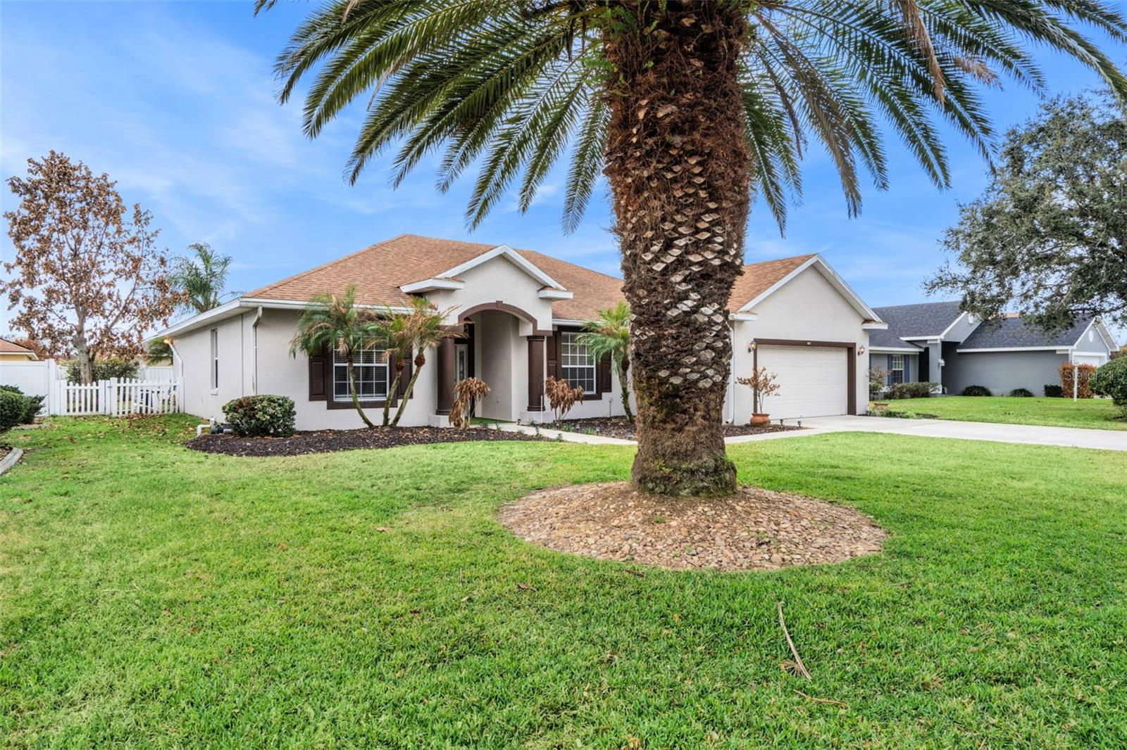 Image 34 of 37 For 446 Terranova Street