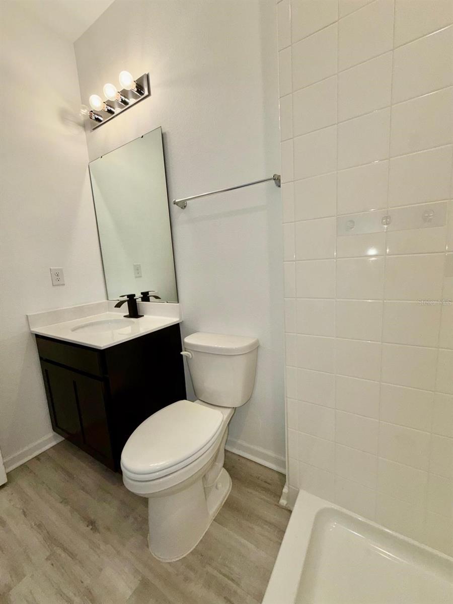 Image 14 of 39 For 1209 Mattie Pointe Boulevard