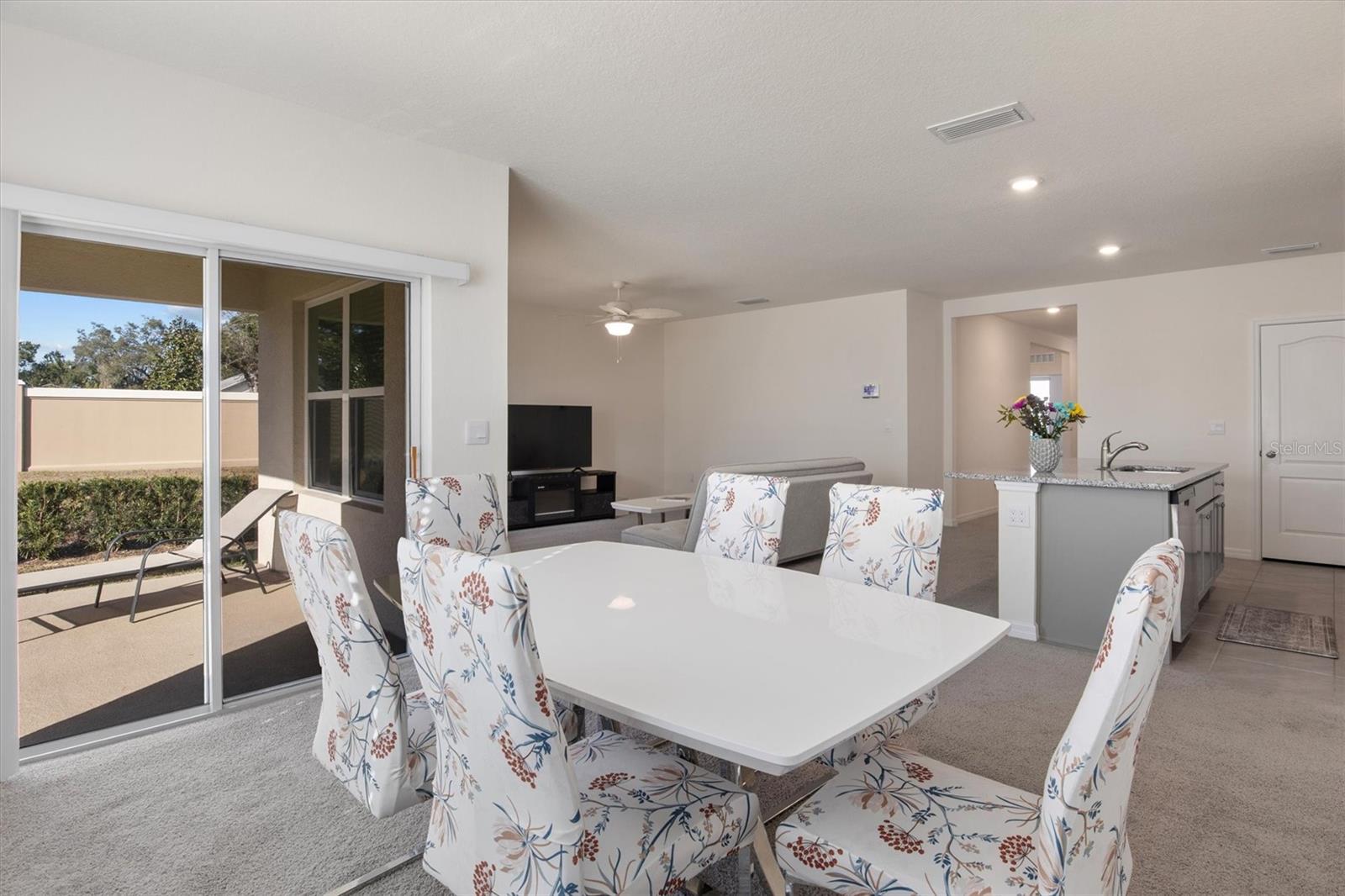 Image 15 of 36 For 2006 Doe Run Drive