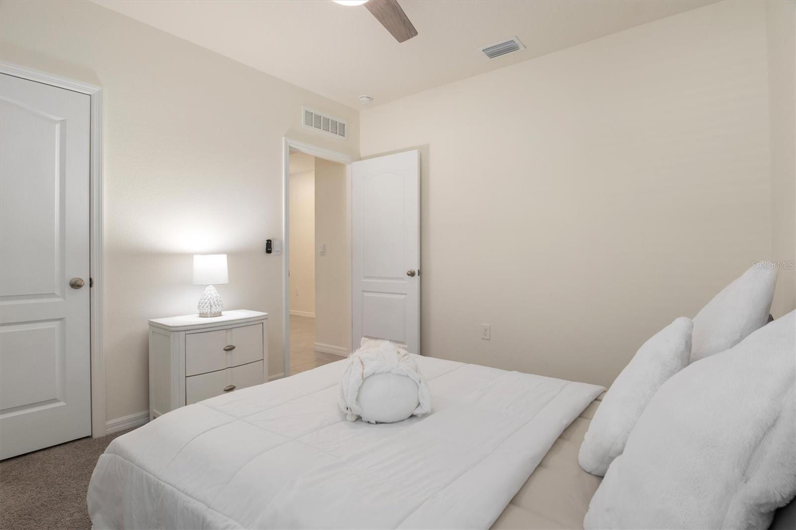 Image 18 of 36 For 2006 Doe Run Drive