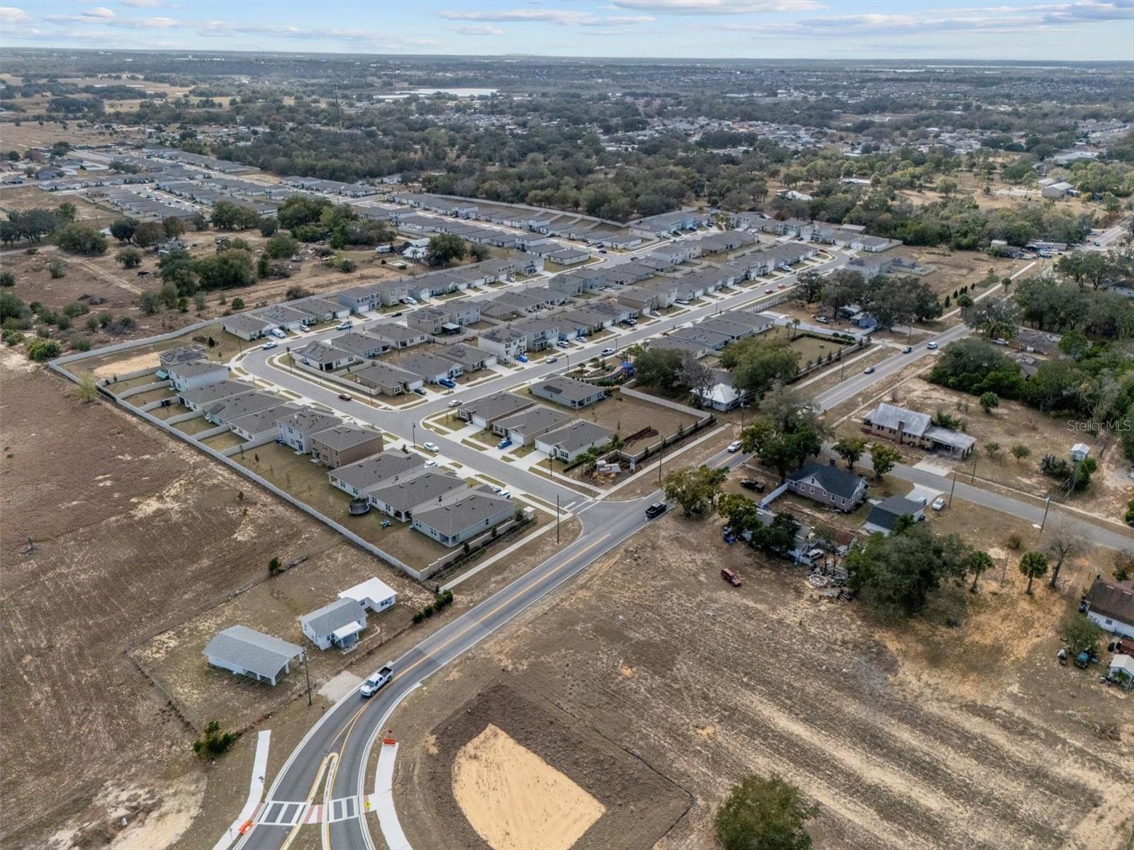 Image 30 of 36 For 2006 Doe Run Drive