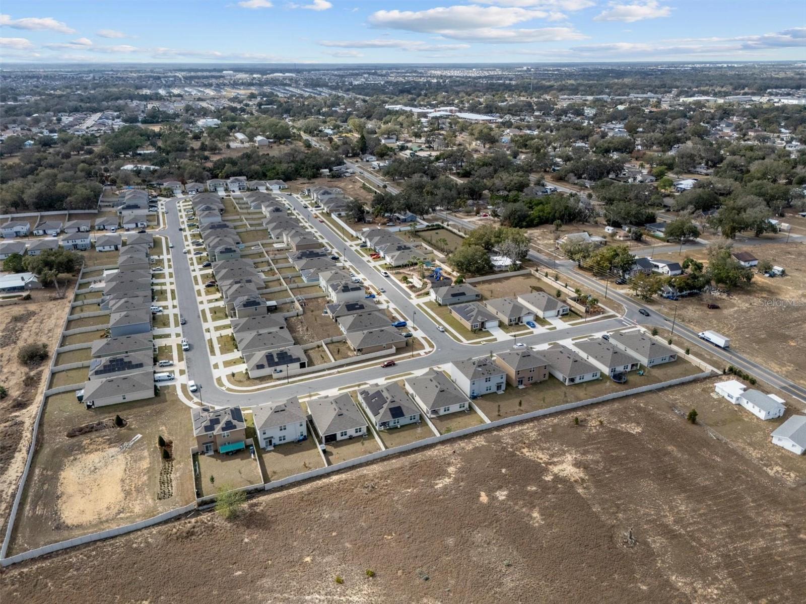 Image 31 of 36 For 2006 Doe Run Drive