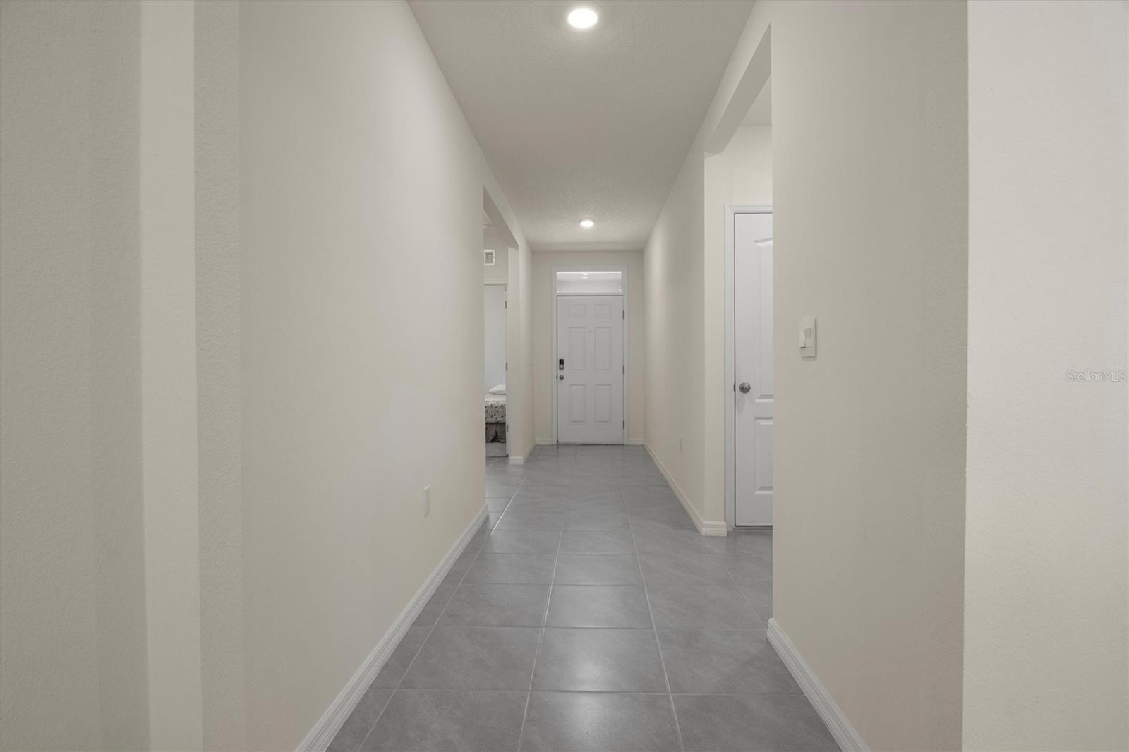 Image 7 of 36 For 2006 Doe Run Drive