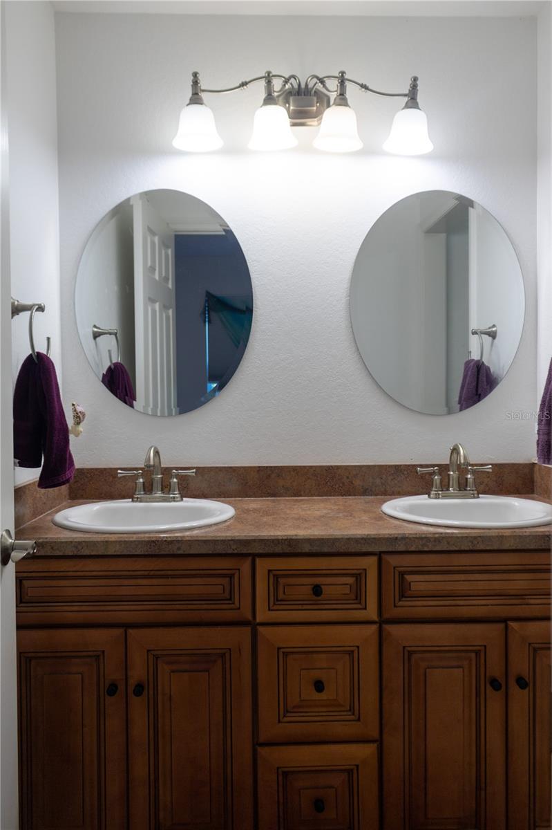 Image 20 of 30 For 4209 Jacaranda Drive