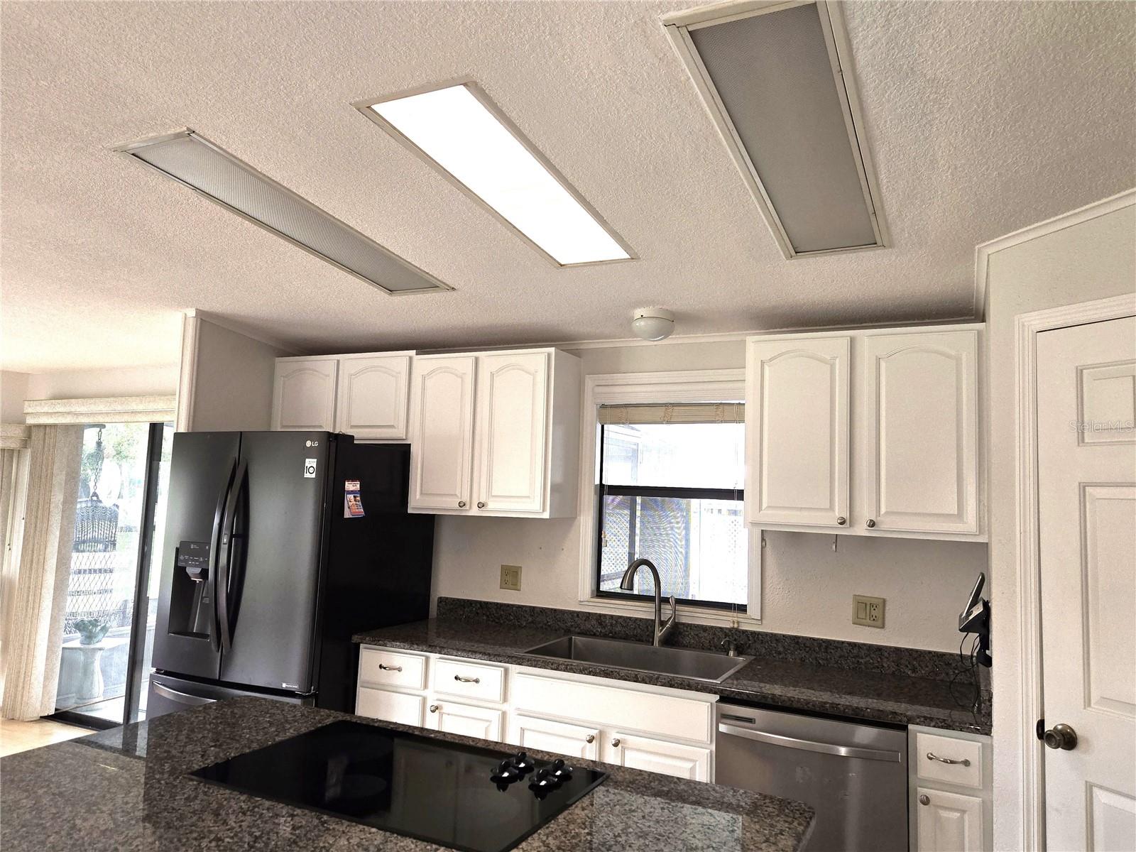 Image 60 of 100 For 131 Victoria Drive