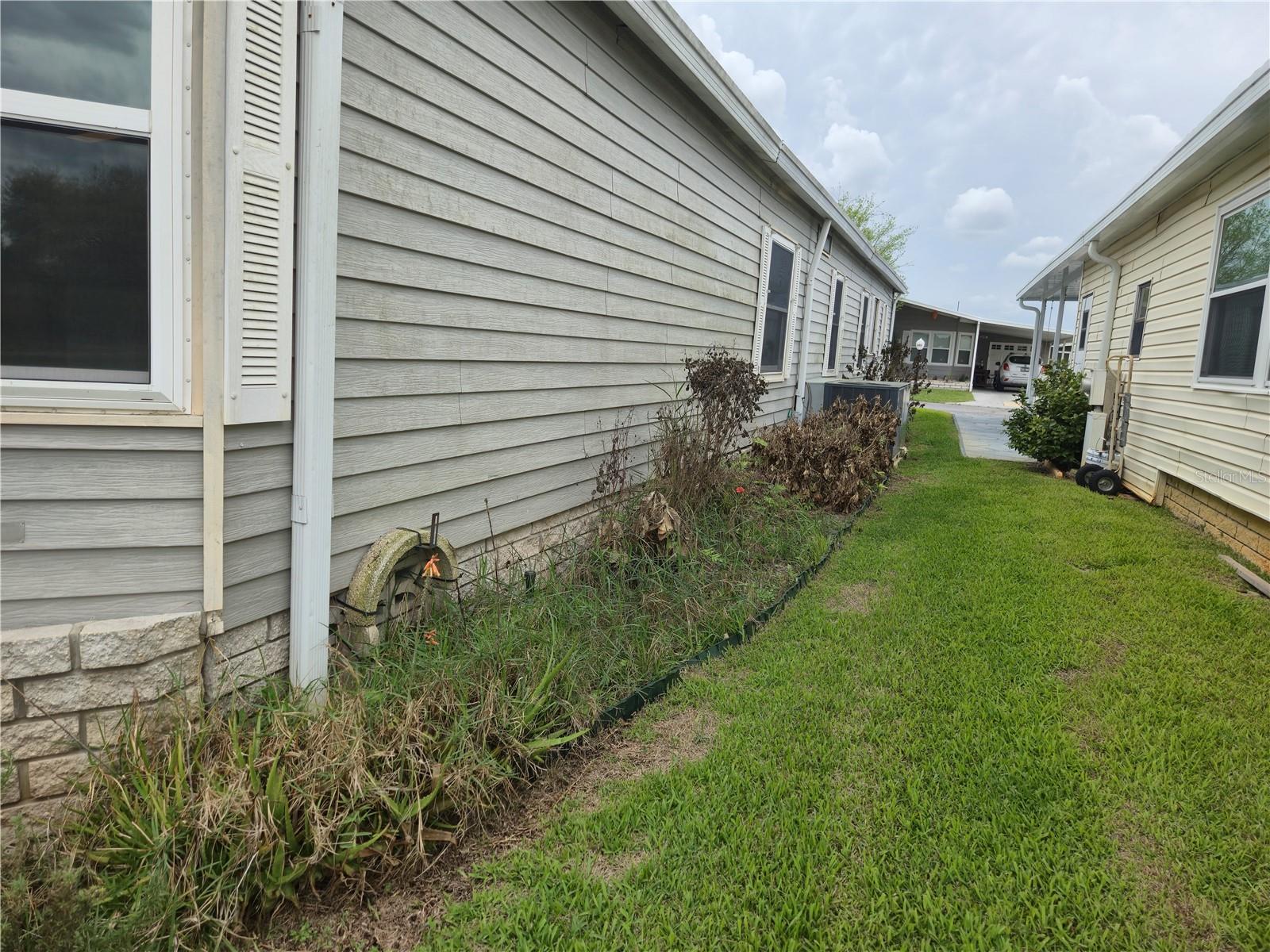 Image 7 of 100 For 131 Victoria Drive