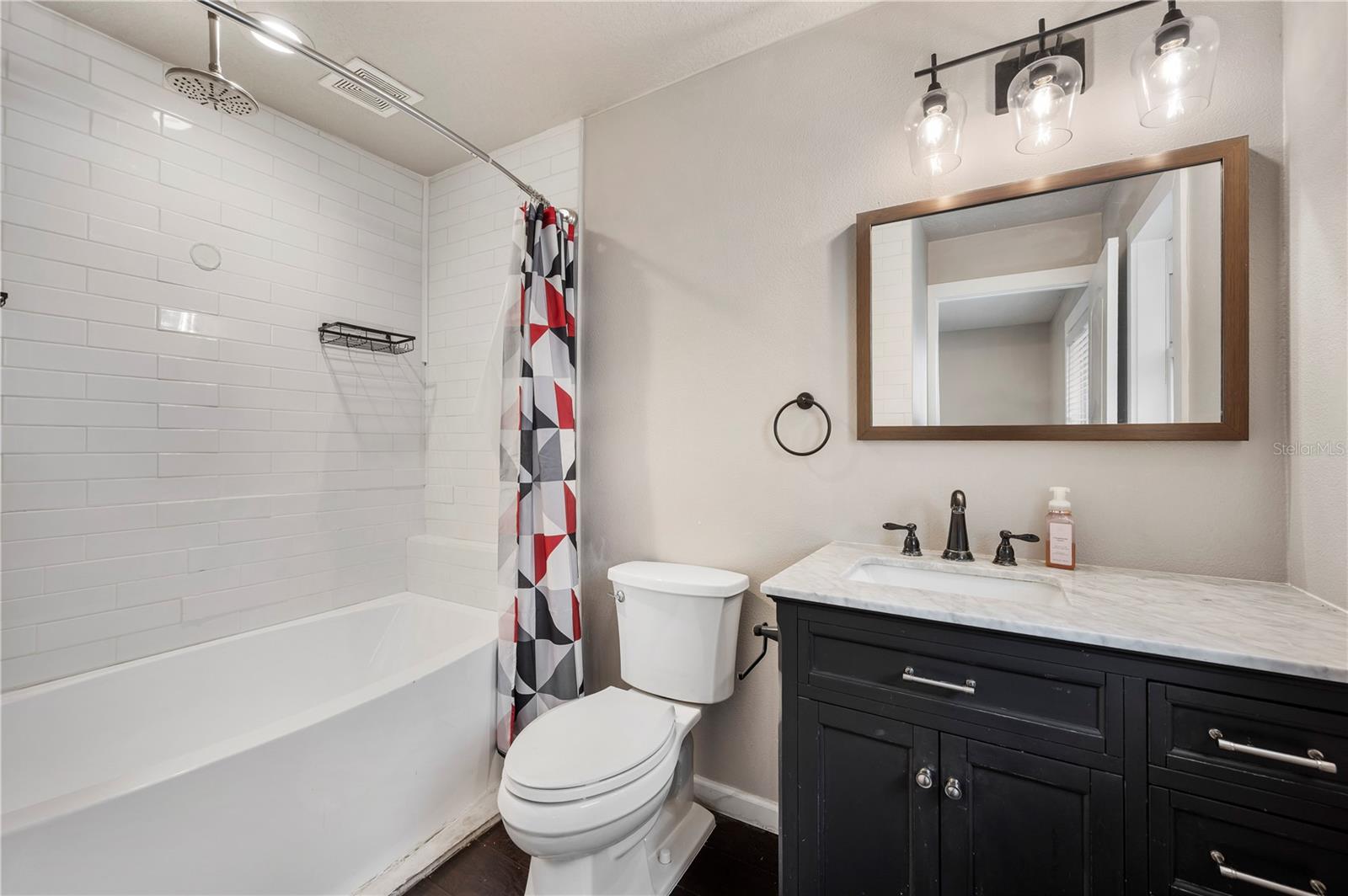 Image 27 of 43 For 132 Alachua Drive